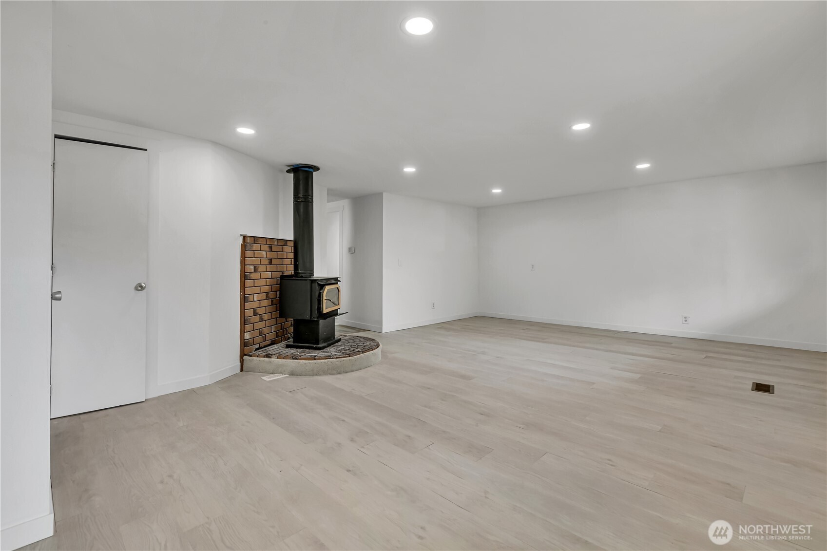 22612 115th Place Property Photo 4