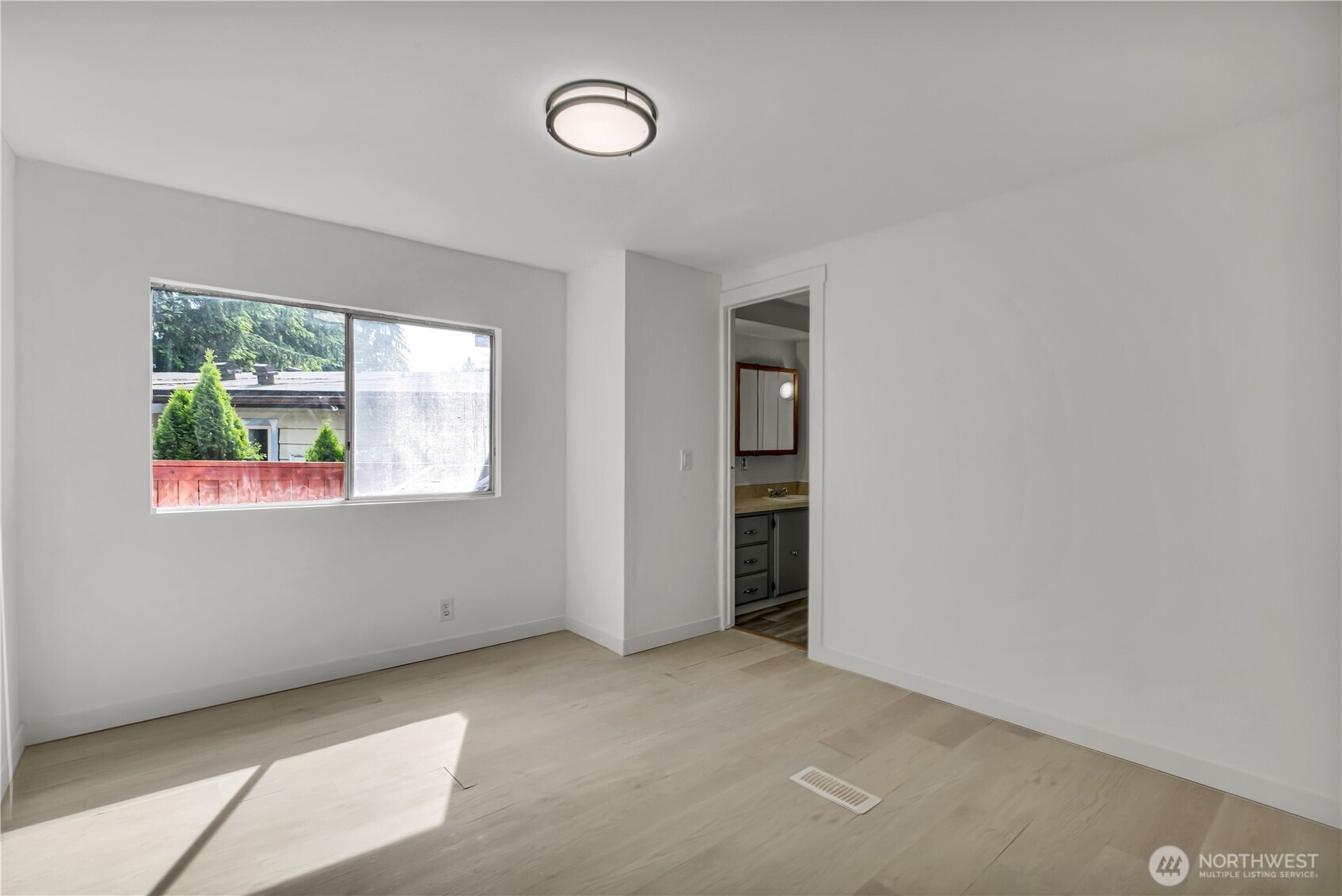 22612 115th Place Property Photo 13