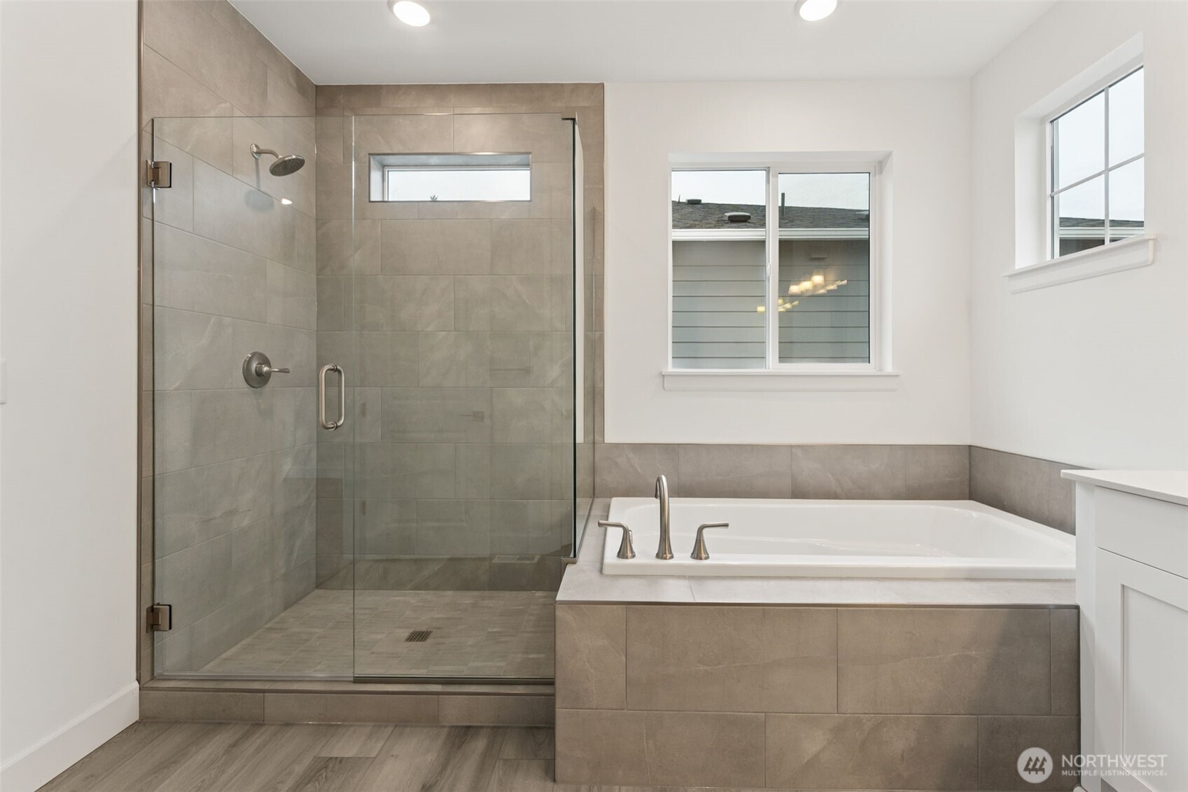 13918 207th Avenue 1382 Property Photo 11