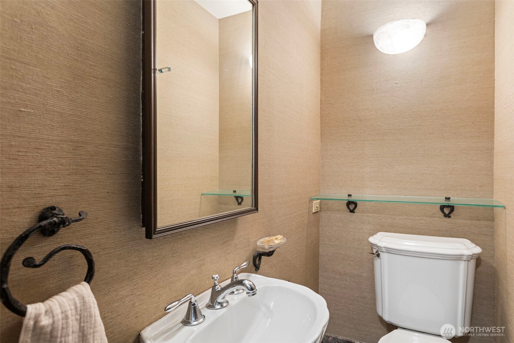 720 Belmont Avenue 6 Property Photo 15