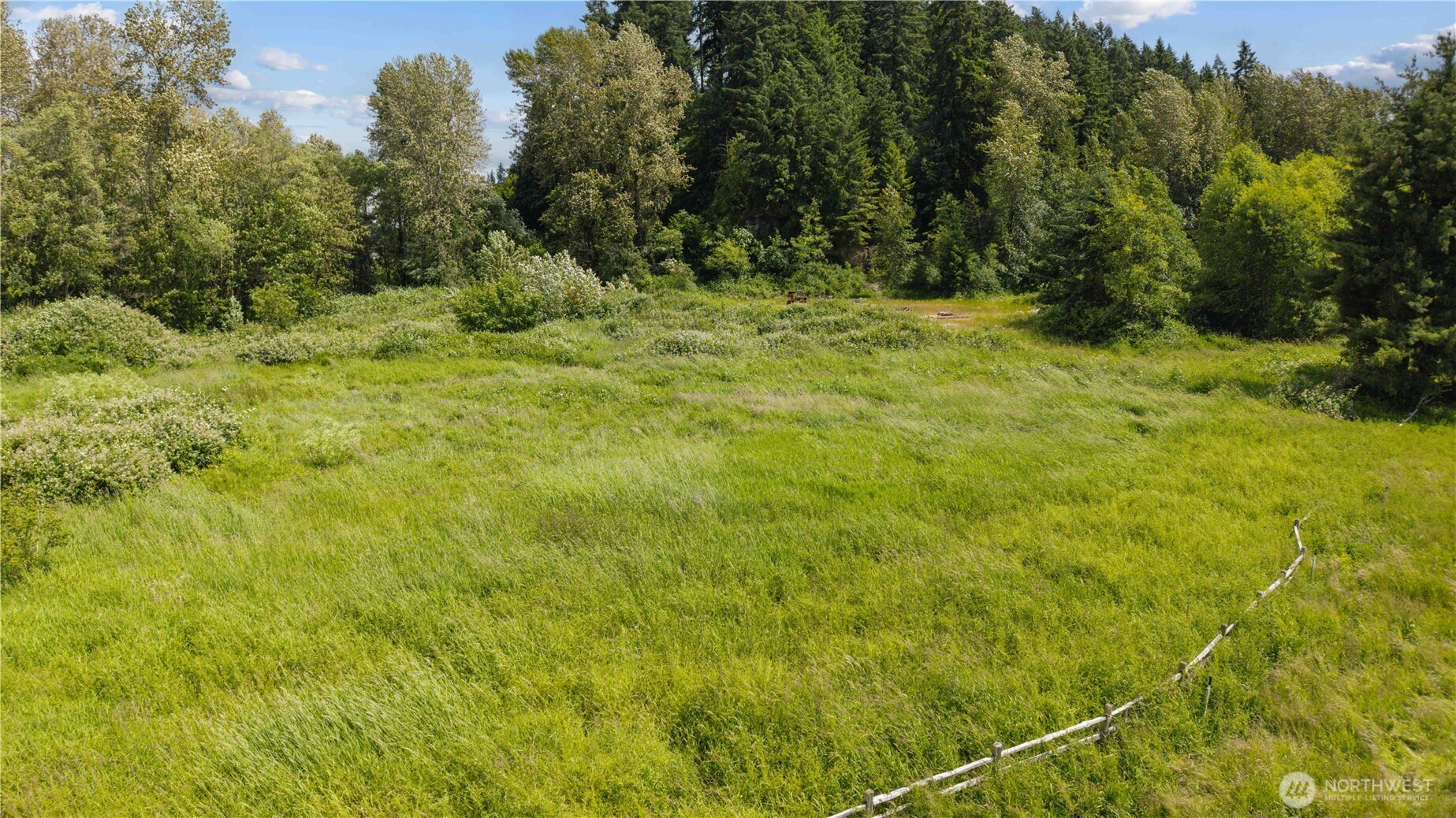 3304 E Pioneer Property Photo 20