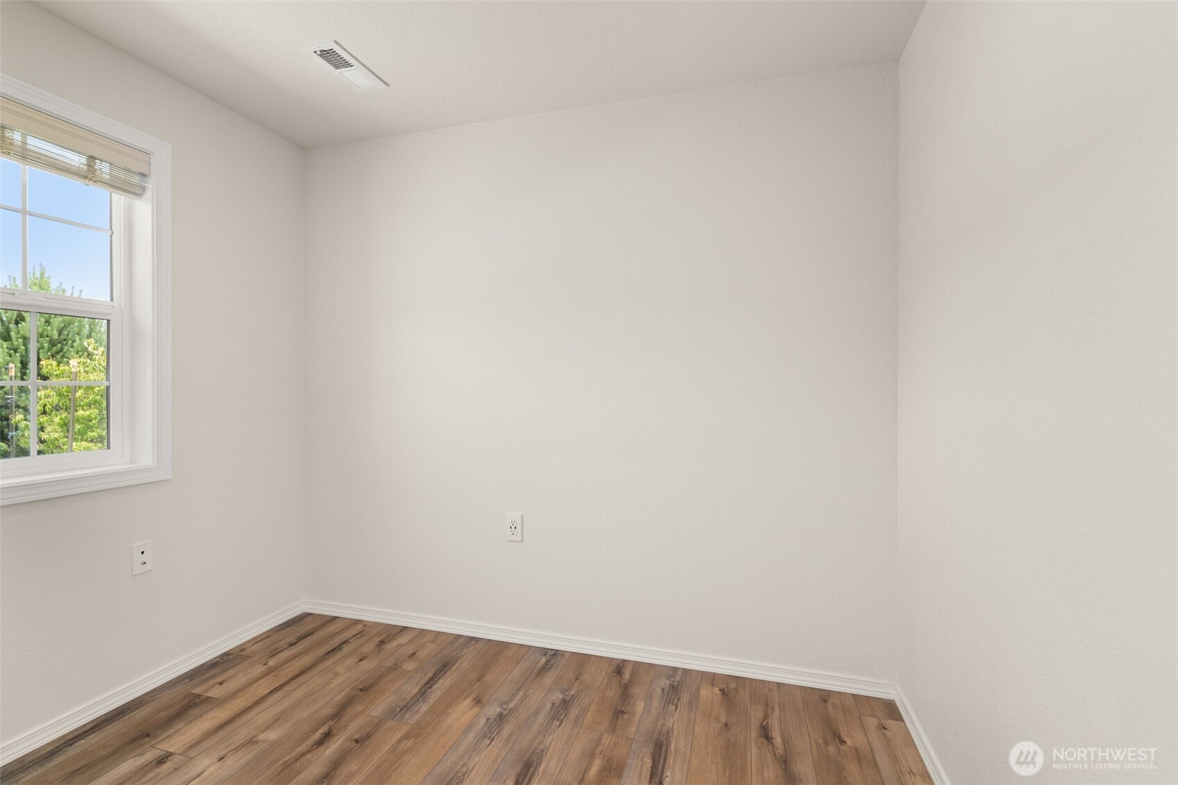1406 Stillwaters Avenue Property Photo 15