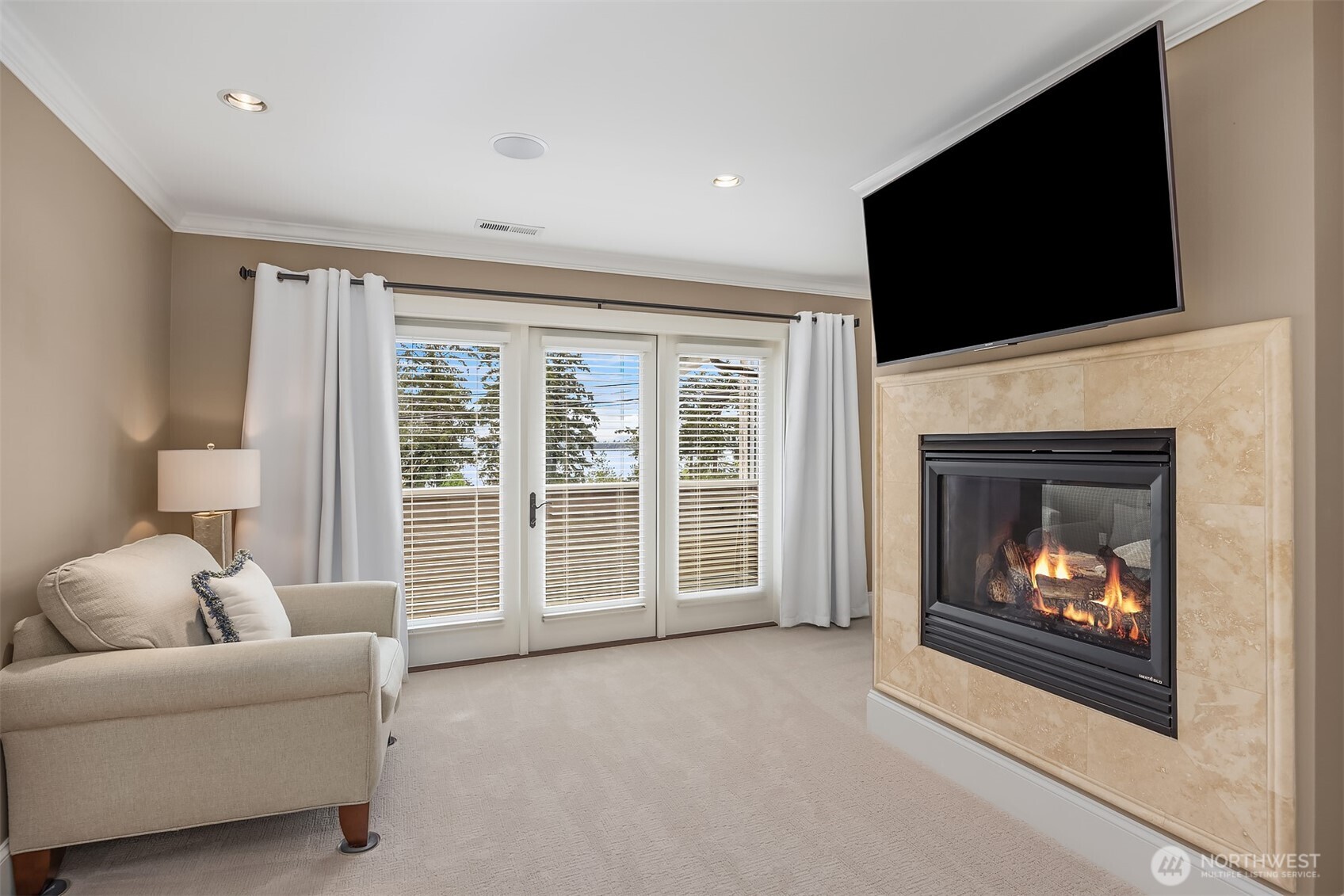 150 Waverly Way Property Photo 23