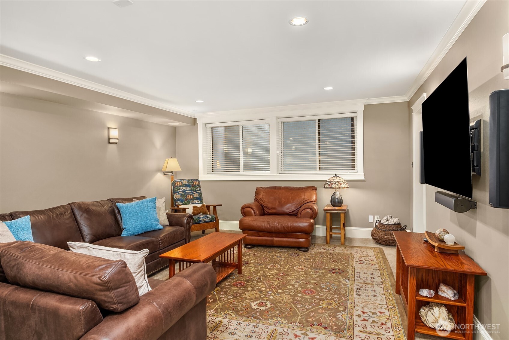 150 Waverly Way Property Photo 29