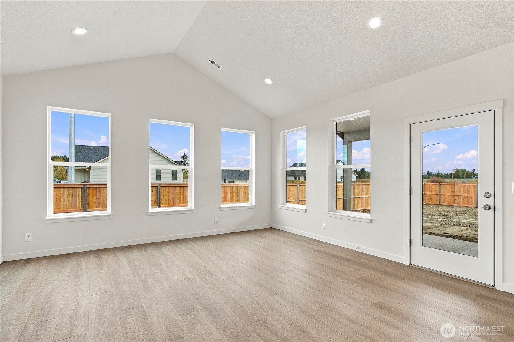 268 Eminence Avenue Property Photo 4