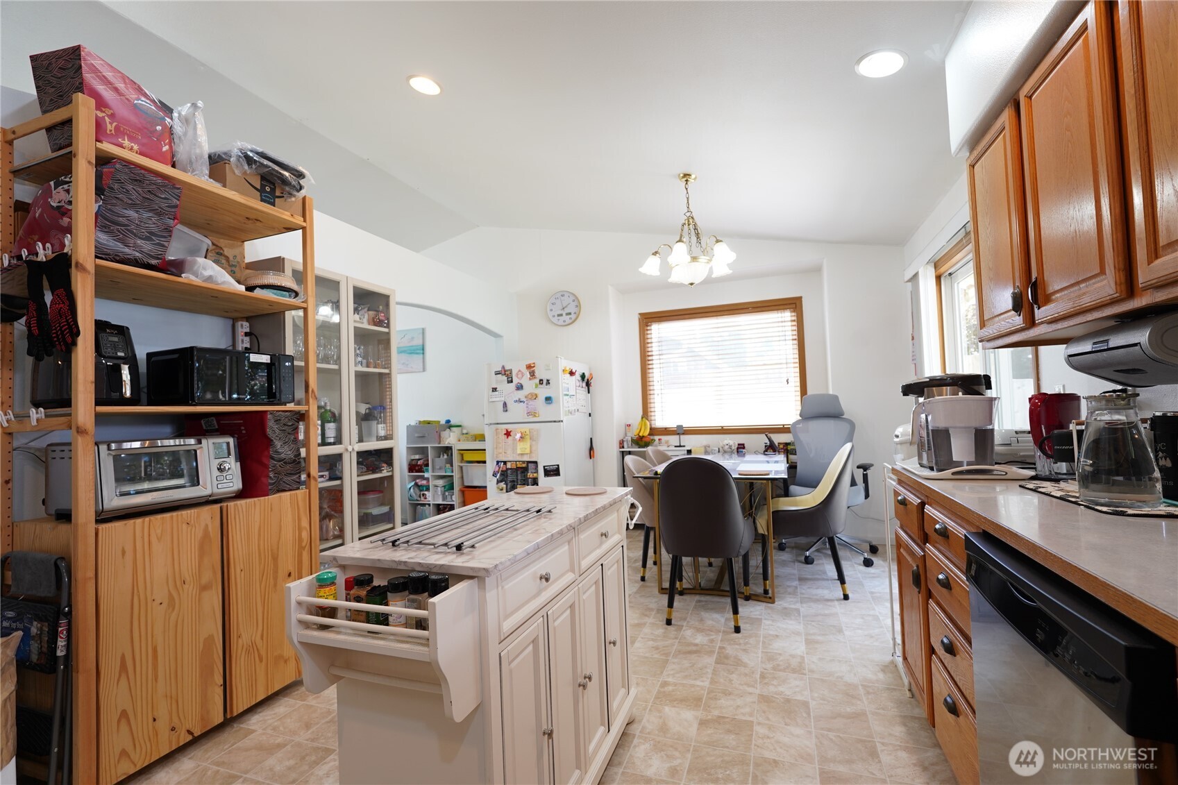 1903 O Court Property Photo 6