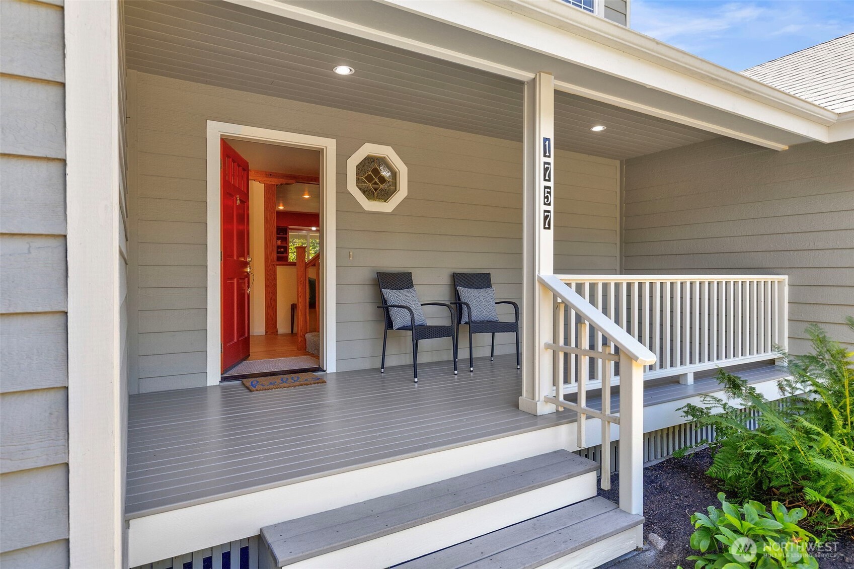 1757 Maple Street Property Photo 2