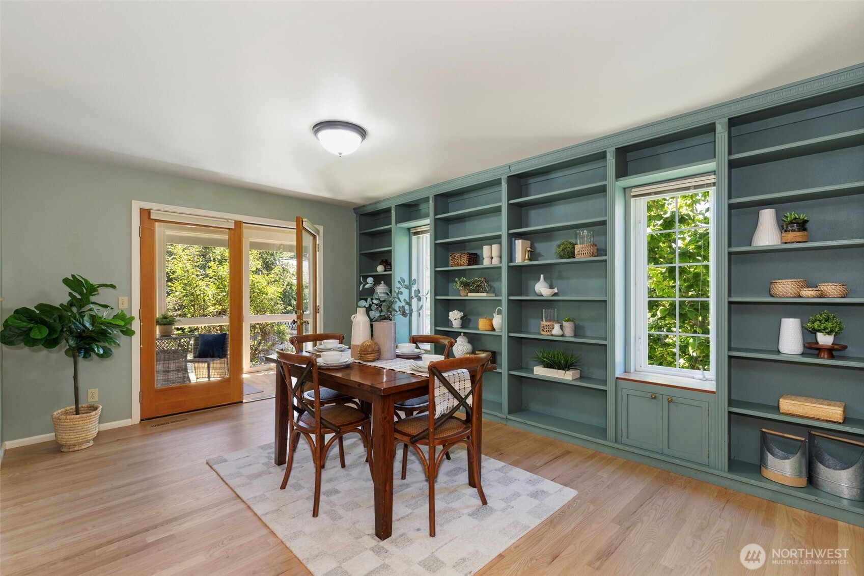 1757 Maple Street Property Photo 12
