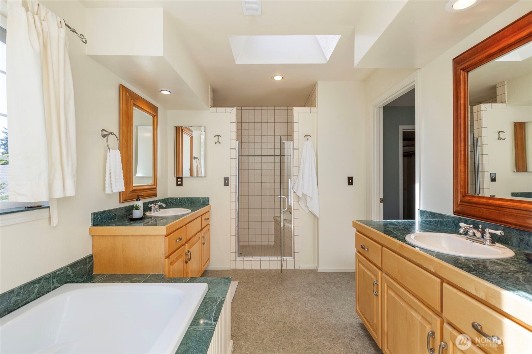 1757 Maple Street Property Photo 19