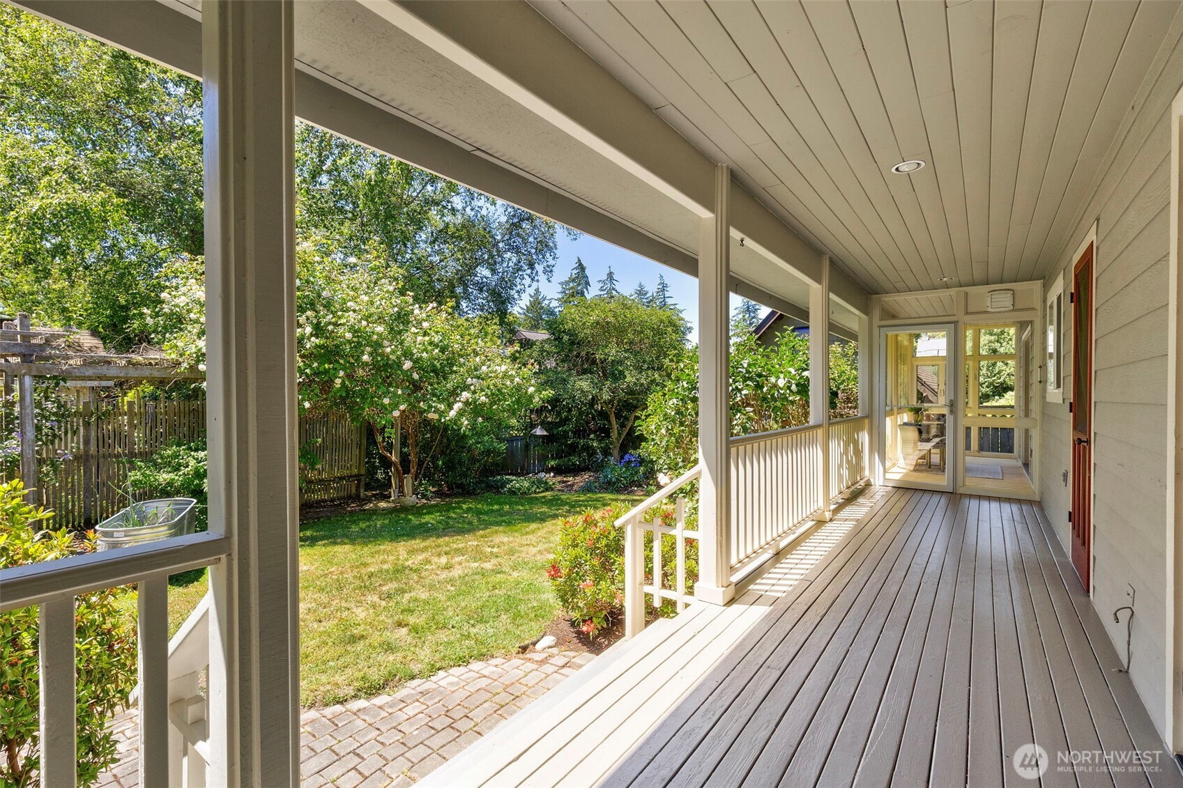1757 Maple Street Property Photo 25