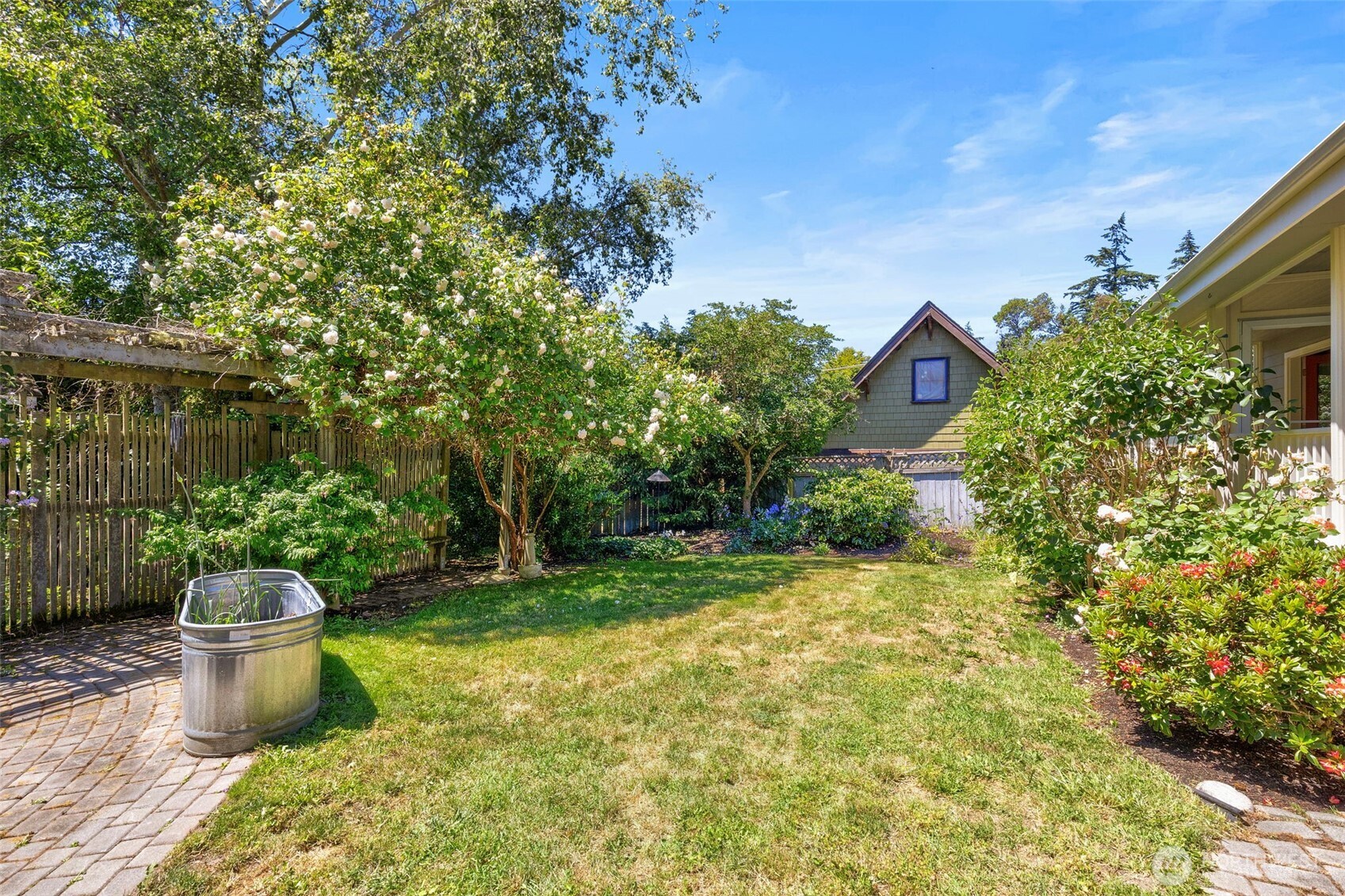 1757 Maple Street Property Photo 26