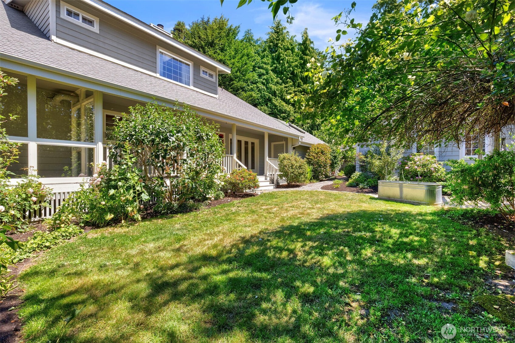 1757 Maple Street Property Photo 28