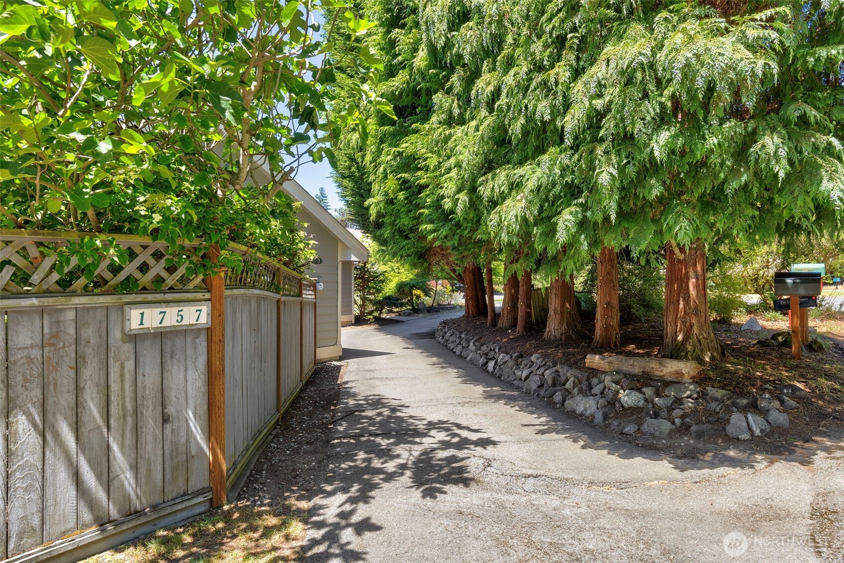 1757 Maple Street Property Photo 39