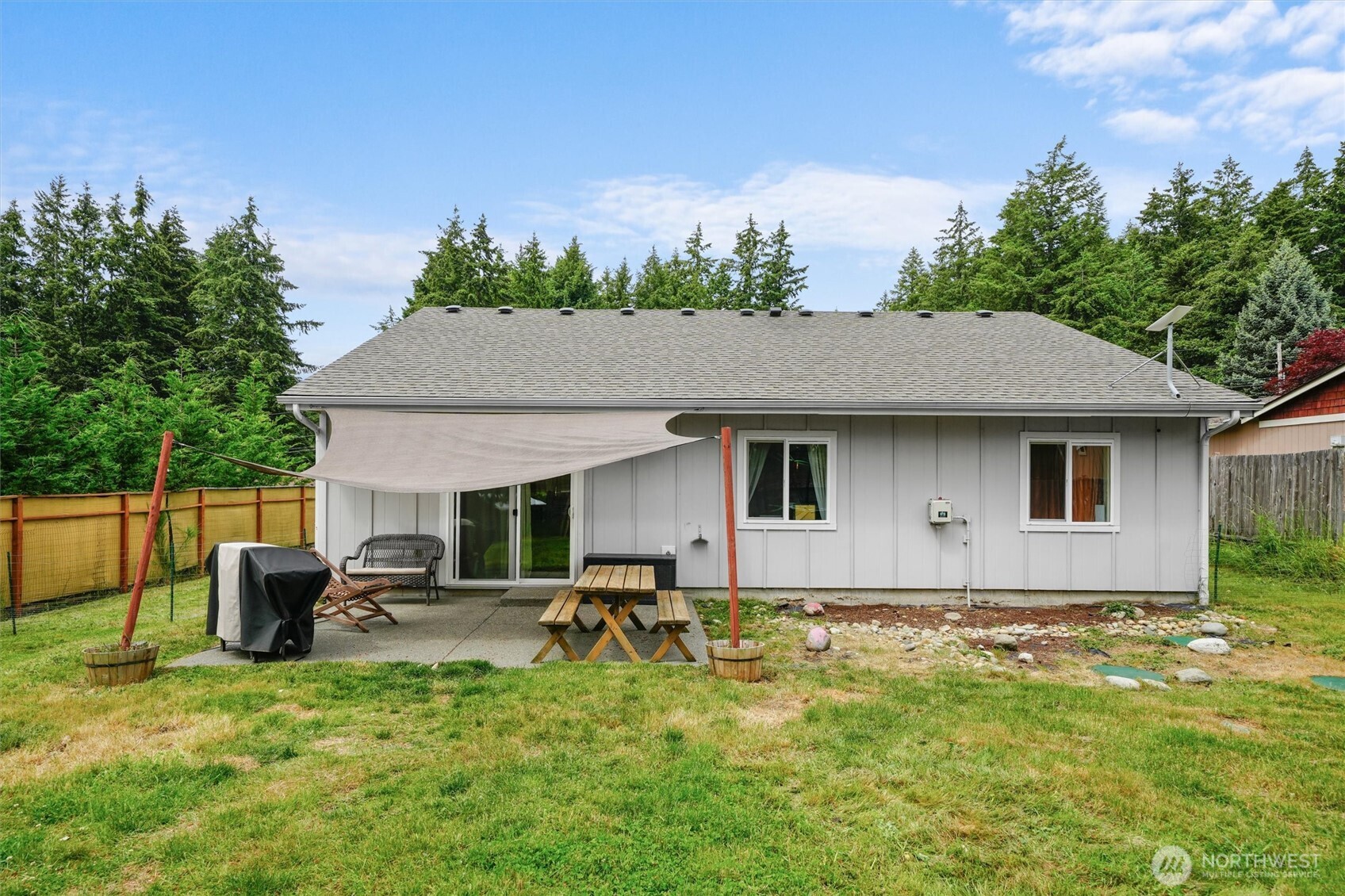 9120 Johnson Road Property Photo 4