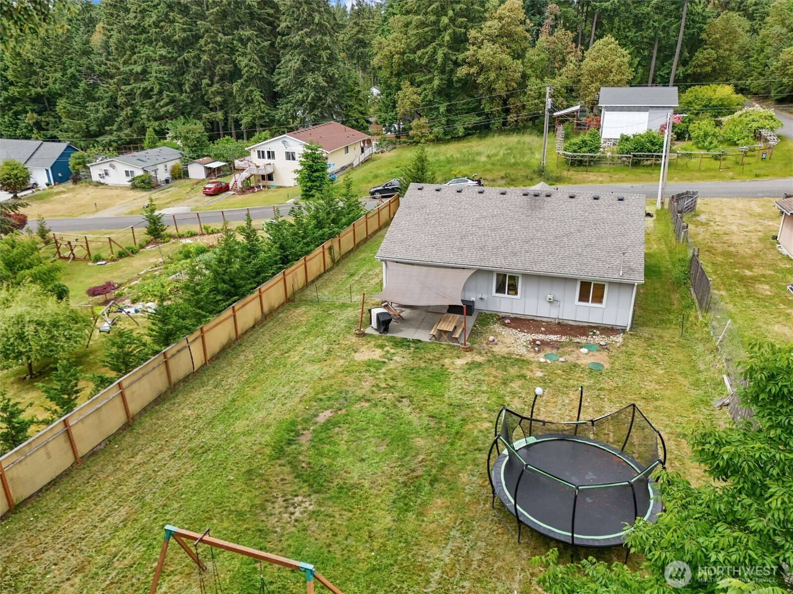 9120 Johnson Road Property Photo 6