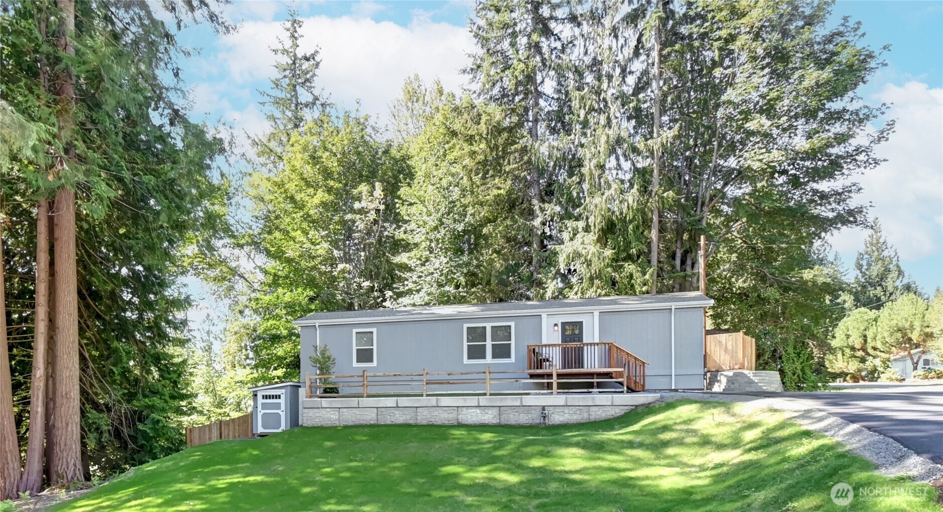 18012 123 Place Property Photo 1