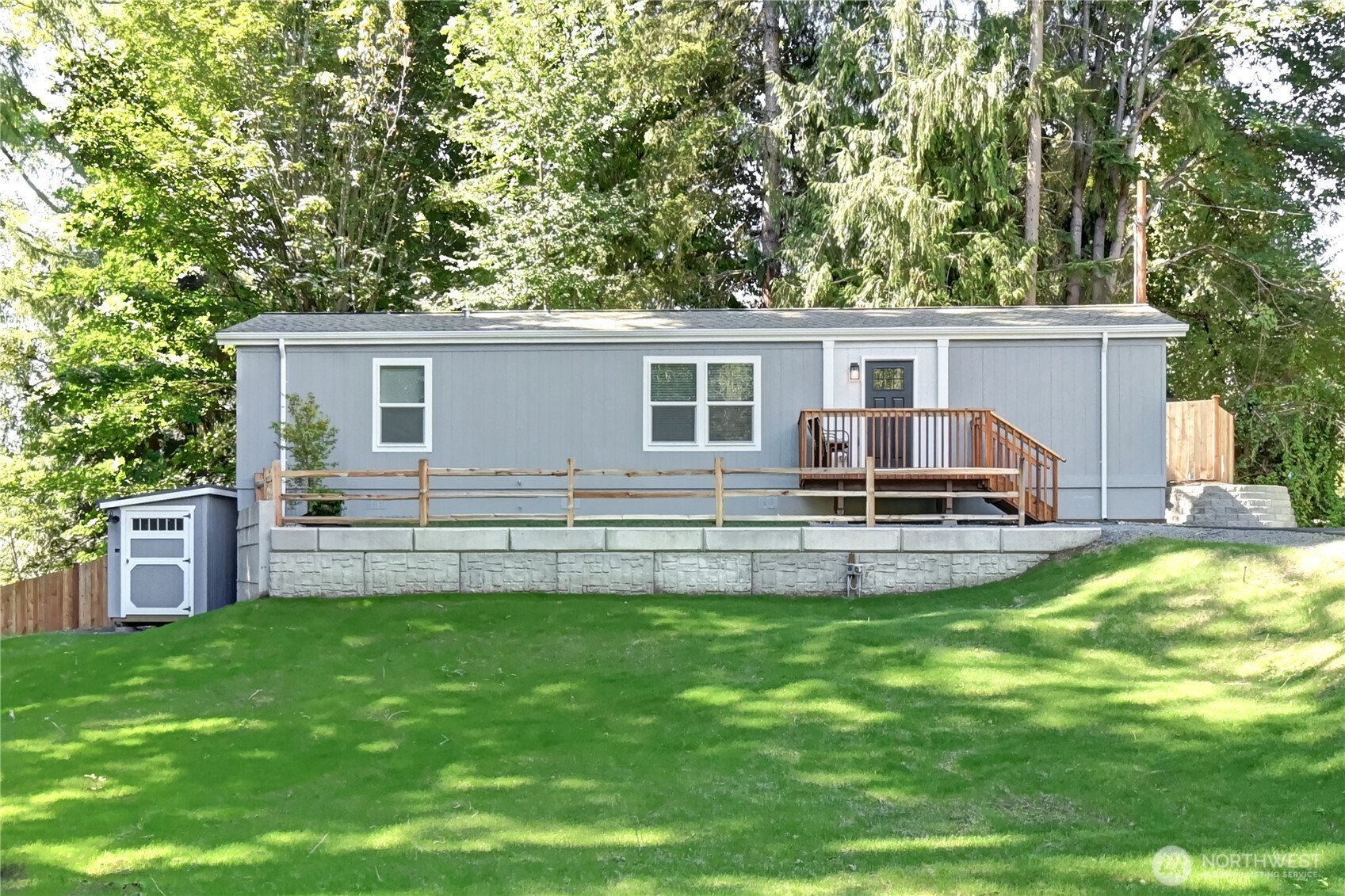 18012 123 Place Property Photo 7