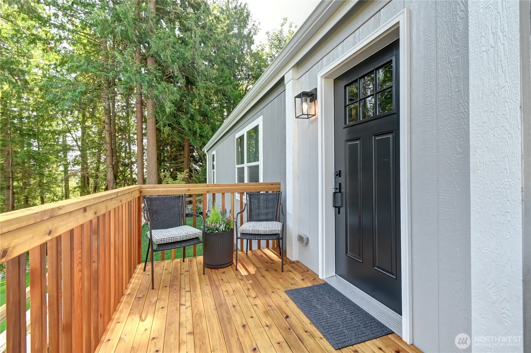 18012 123 Place Property Photo 9
