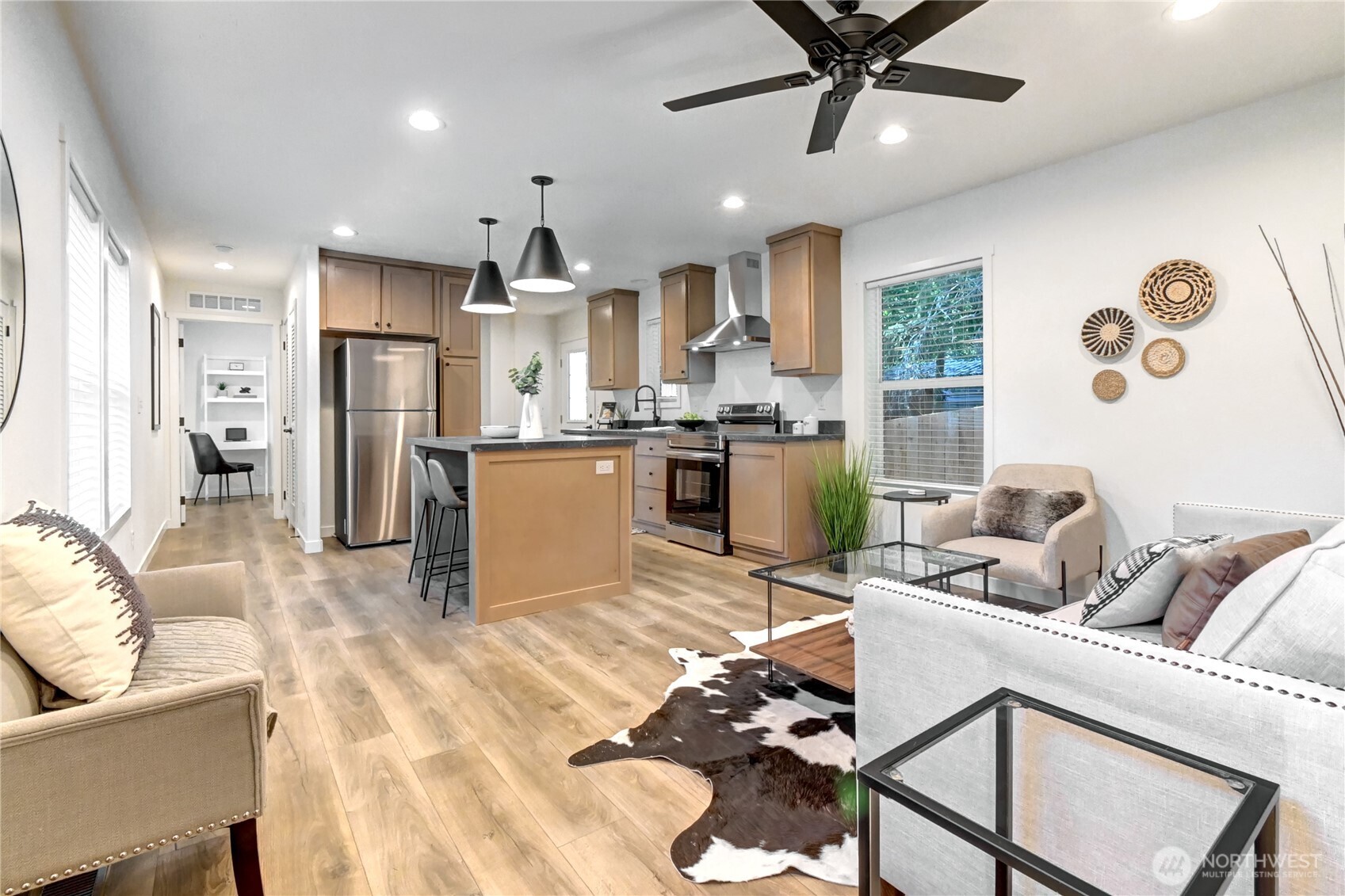 18012 123 Place Property Photo 13
