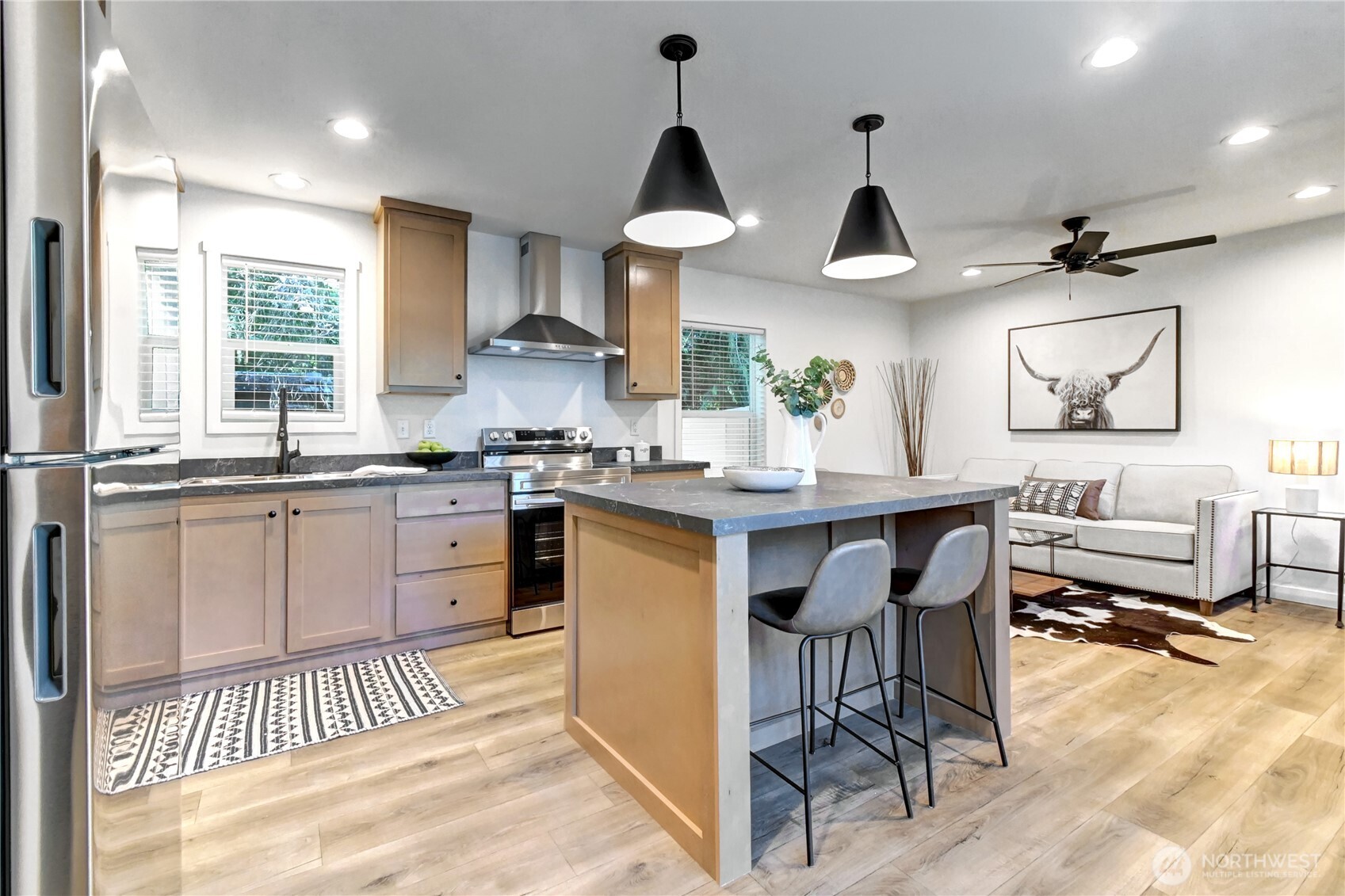 18012 123 Place Property Photo 17