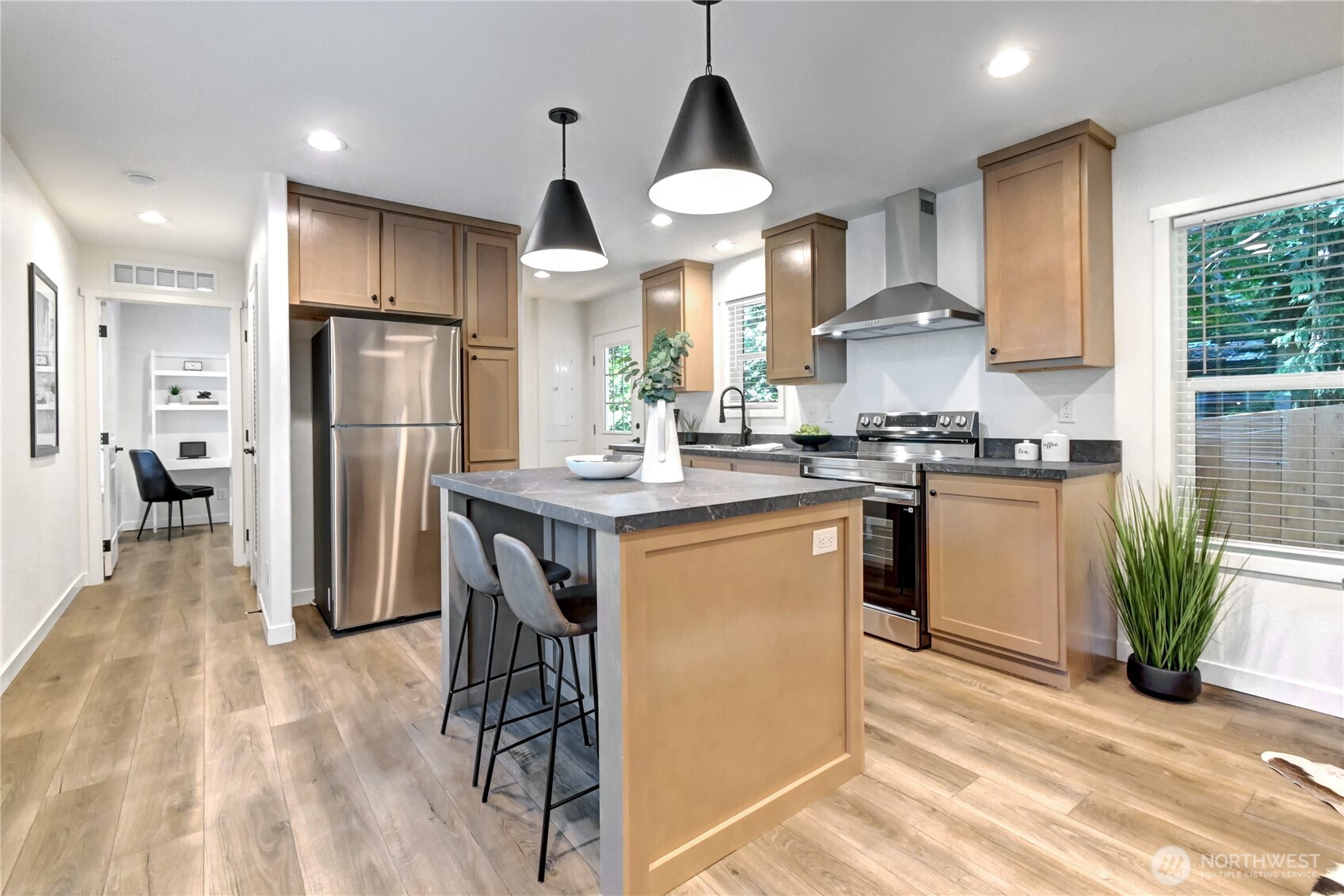 18012 123 Place Property Photo 19
