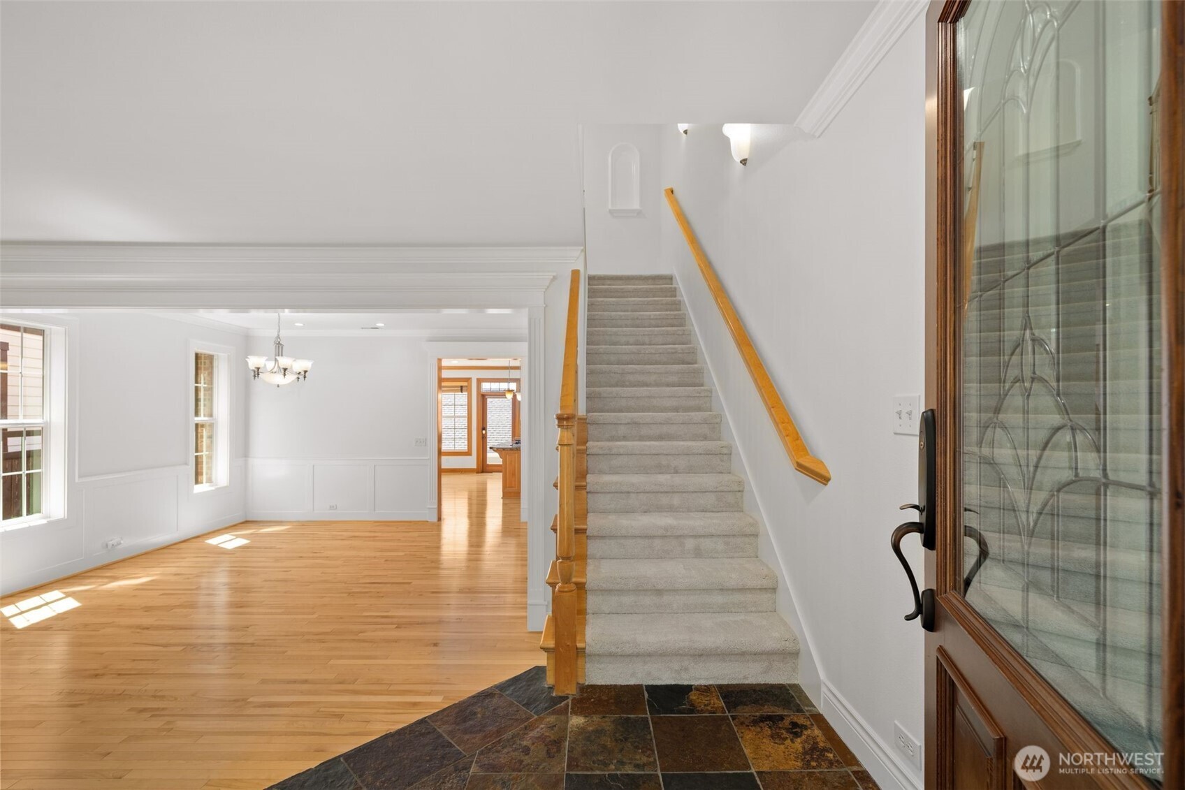 2575 Ne Park Drive Property Photo 4