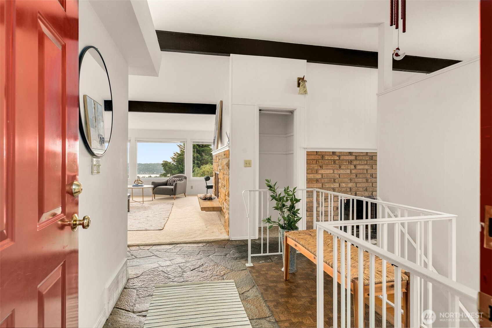 4331 136th Place Property Photo 4