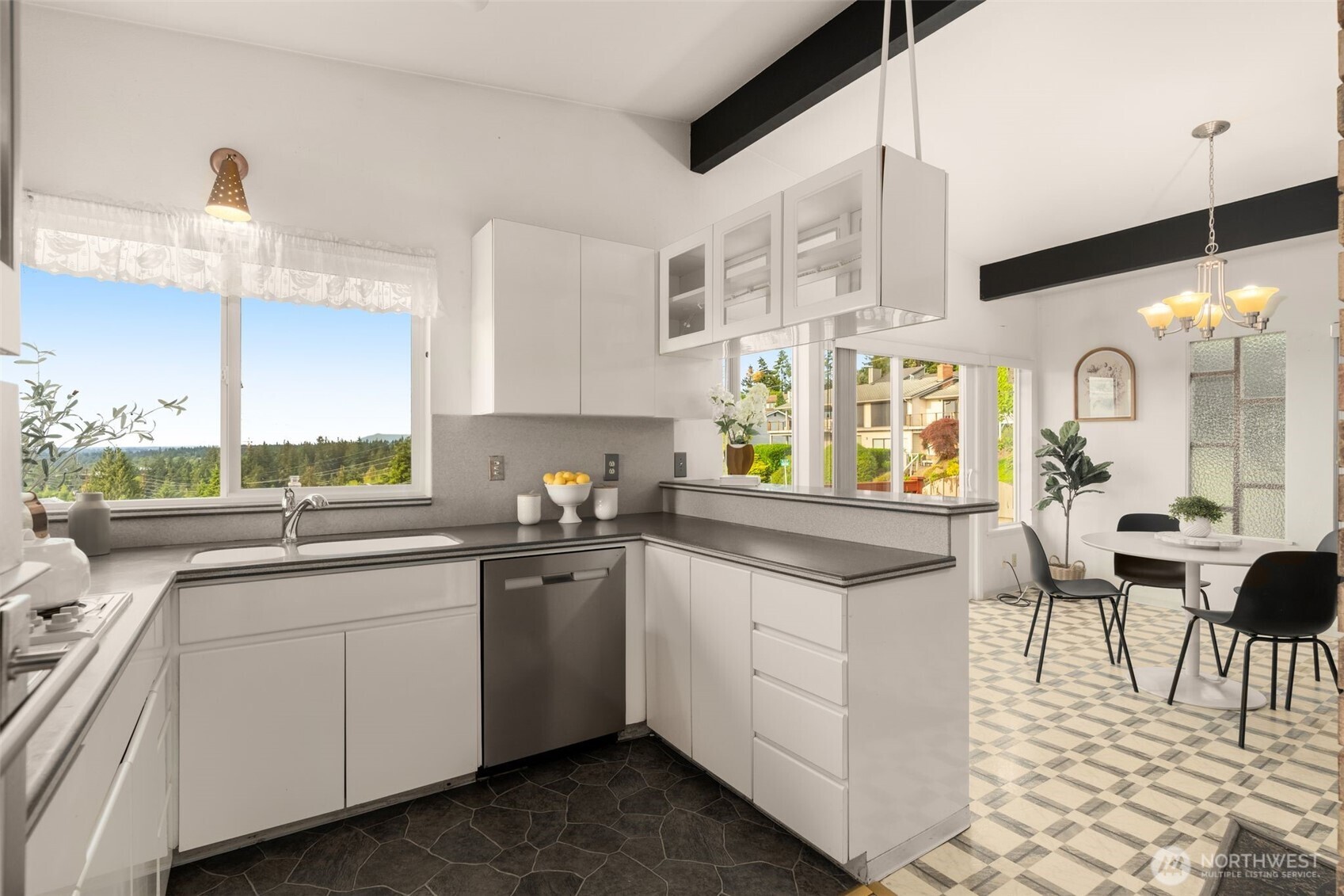4331 136th Place Property Photo 15