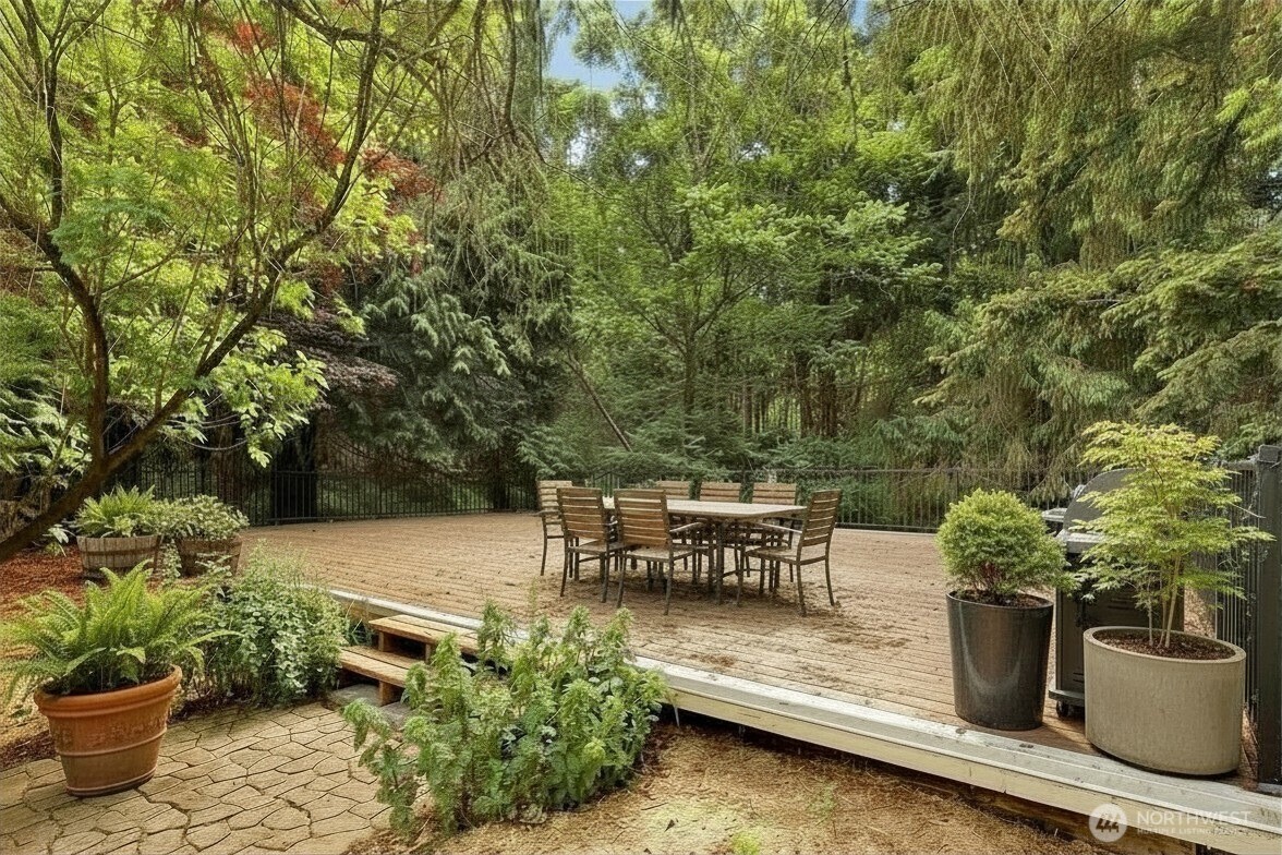 7989 Andreason Place Property Photo 10