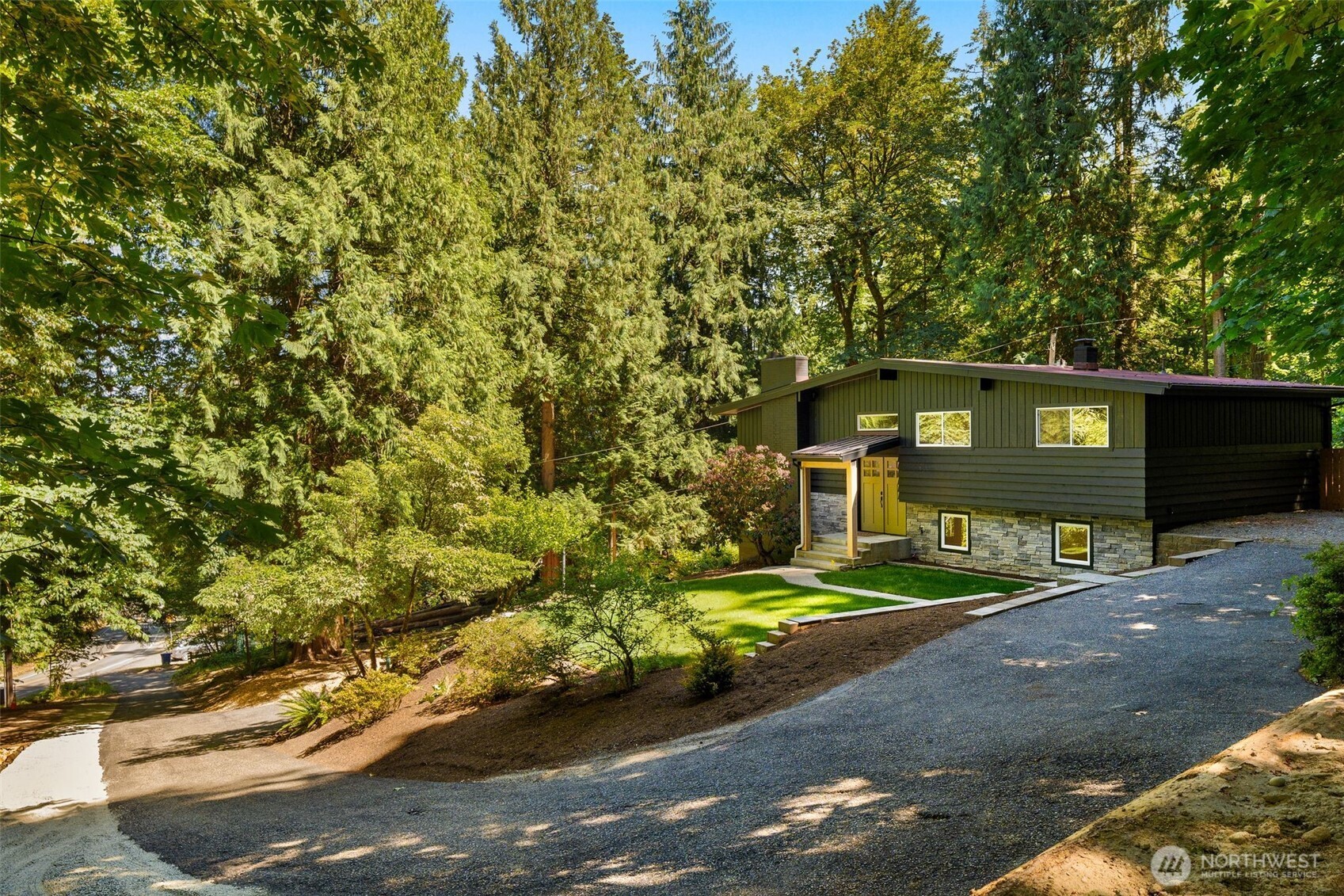 19035 Se 56th Street Property Photo 4