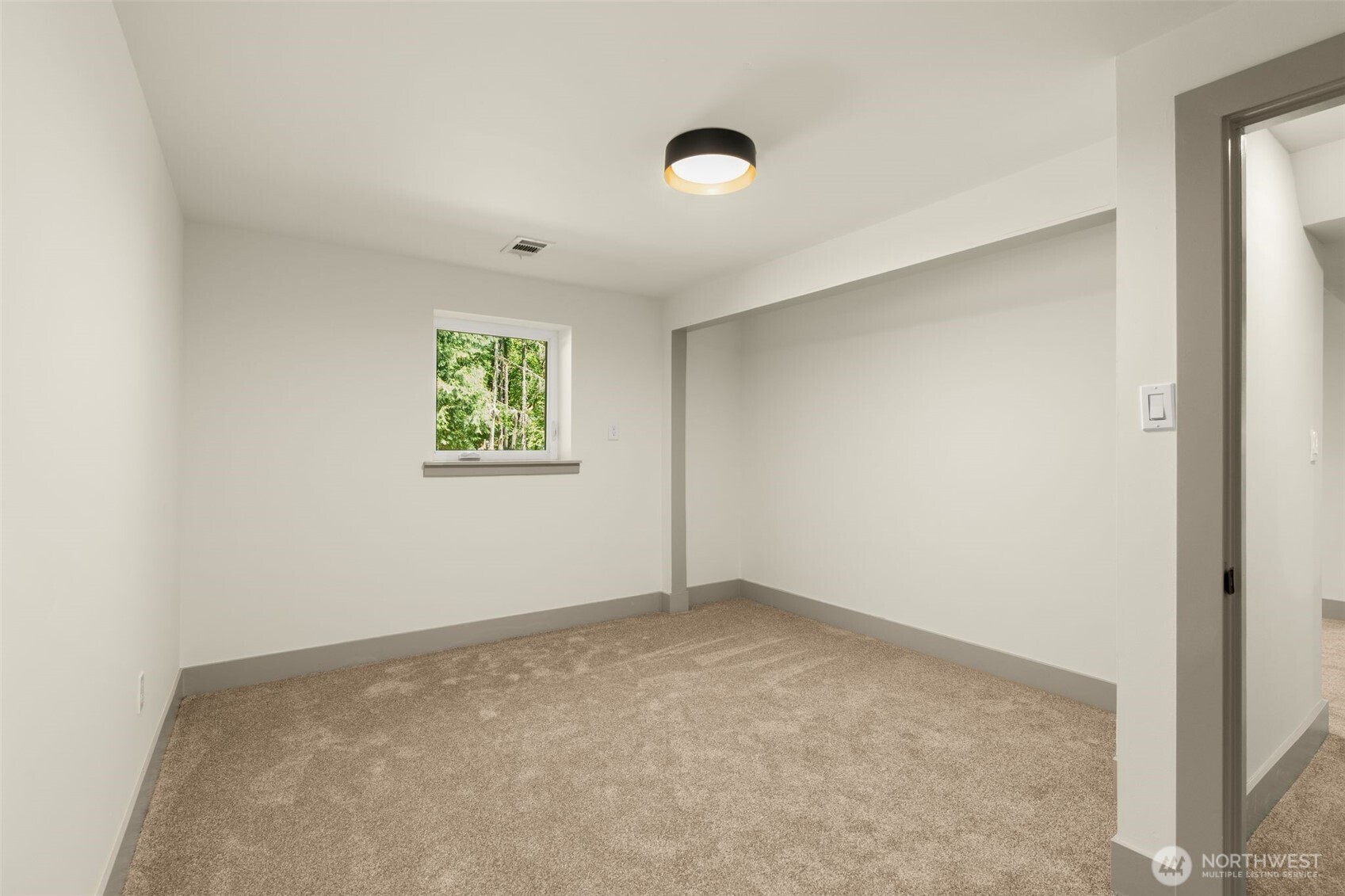 19035 Se 56th Street Property Photo 25