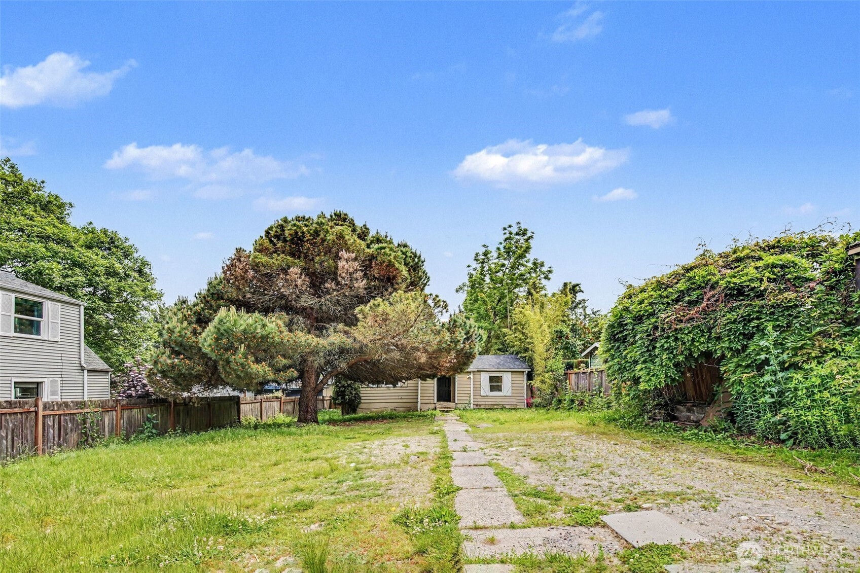 1207 Sw Cambridge Street Property Photo 1