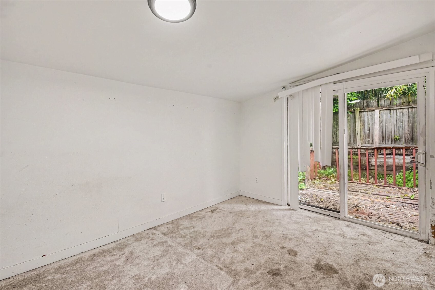 1207 Sw Cambridge Street Property Photo 8