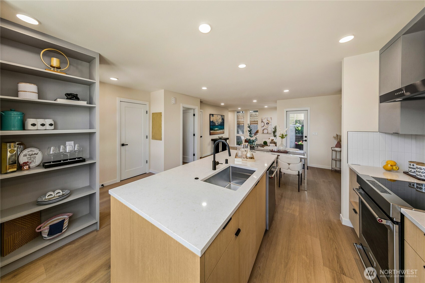4513 A 34th Avenue Property Photo 10