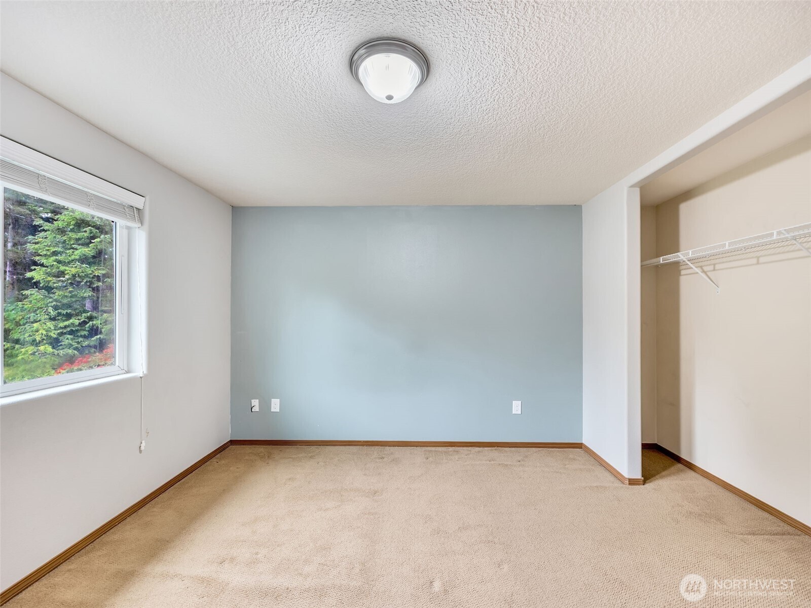 1902 194th Street Property Photo 21