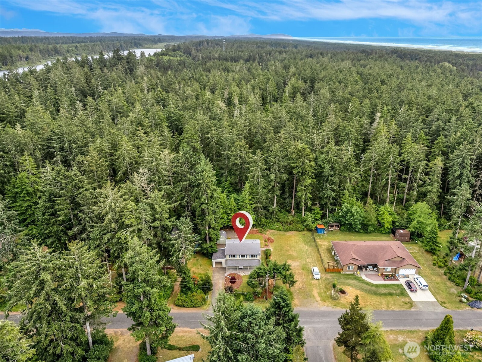 1902 194th Street Property Photo 34