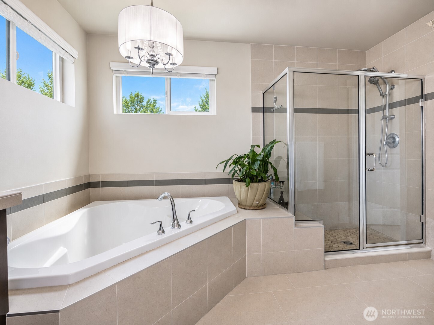 13814 41st Avenue Property Photo 15