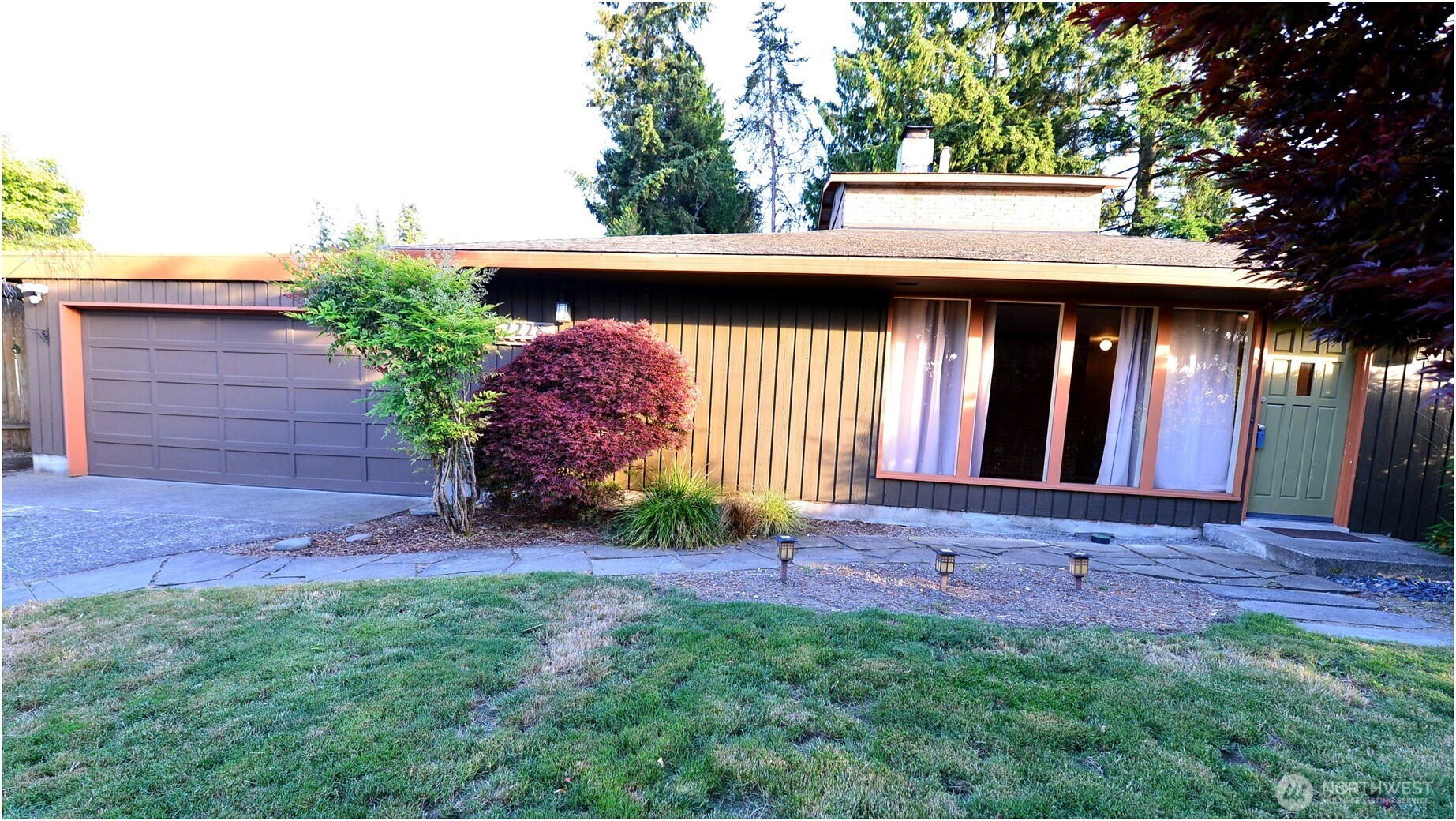 2228 Merchant Property Photo 1