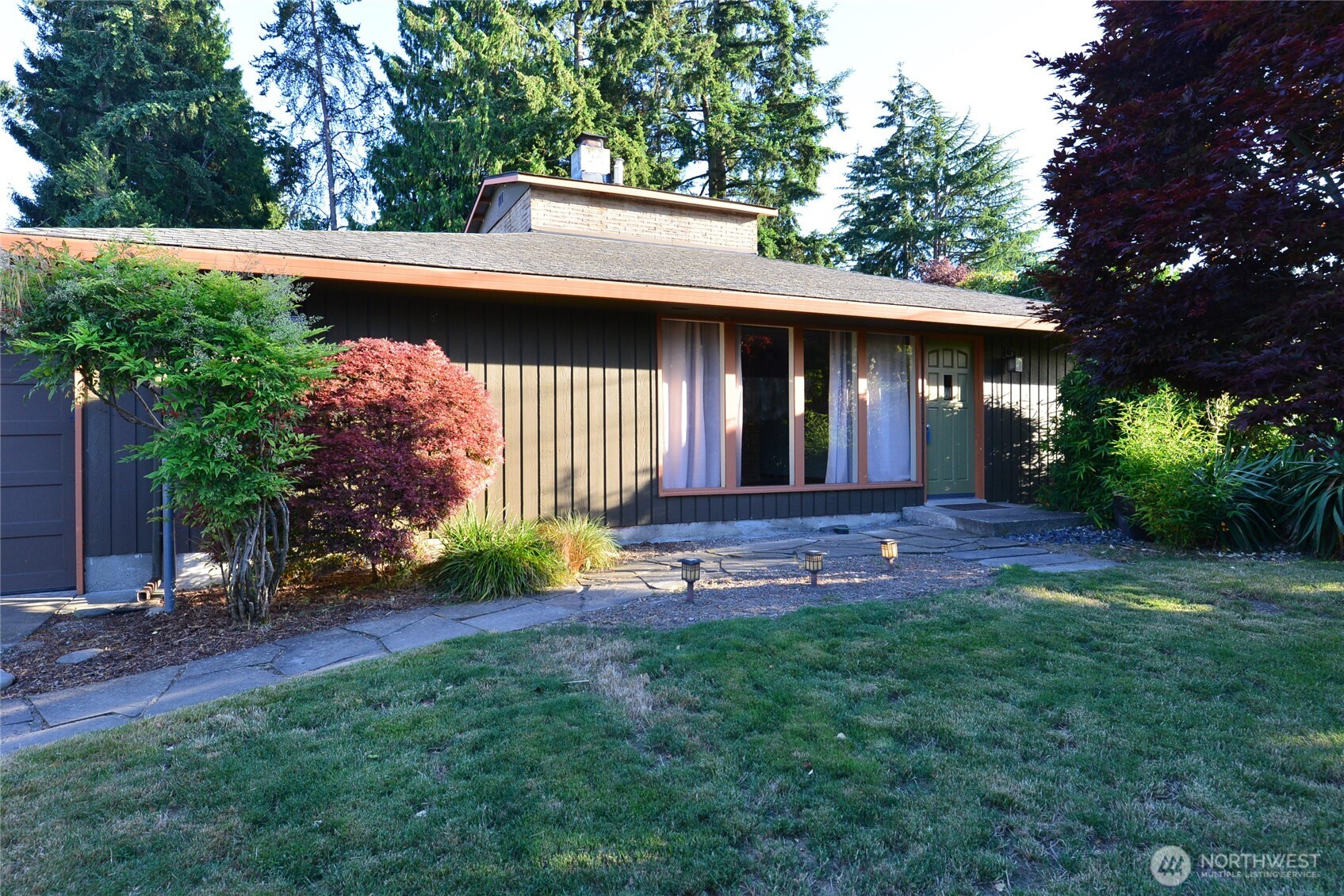 2228 Merchant Property Photo 2