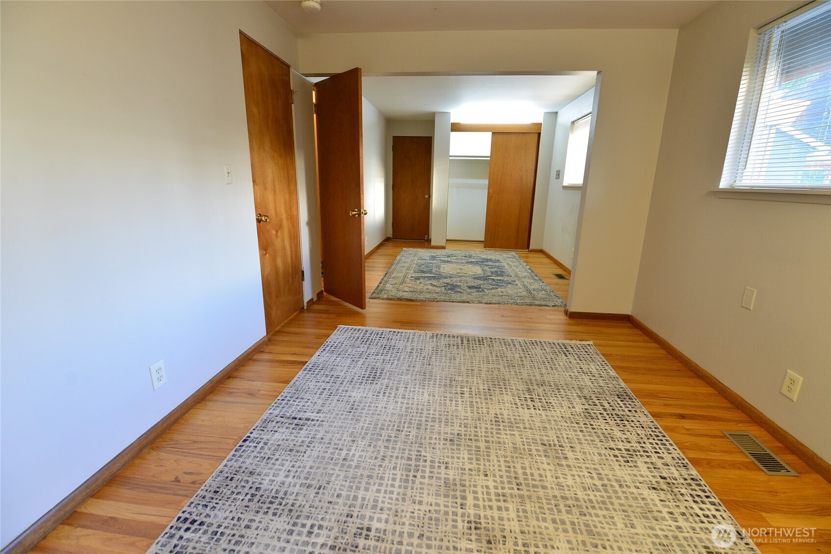 2228 Merchant Property Photo 11