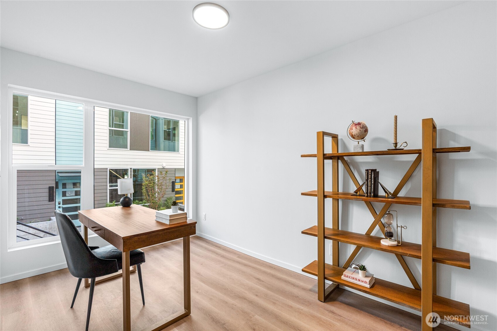 12512 35th Avenue B Property Photo 4