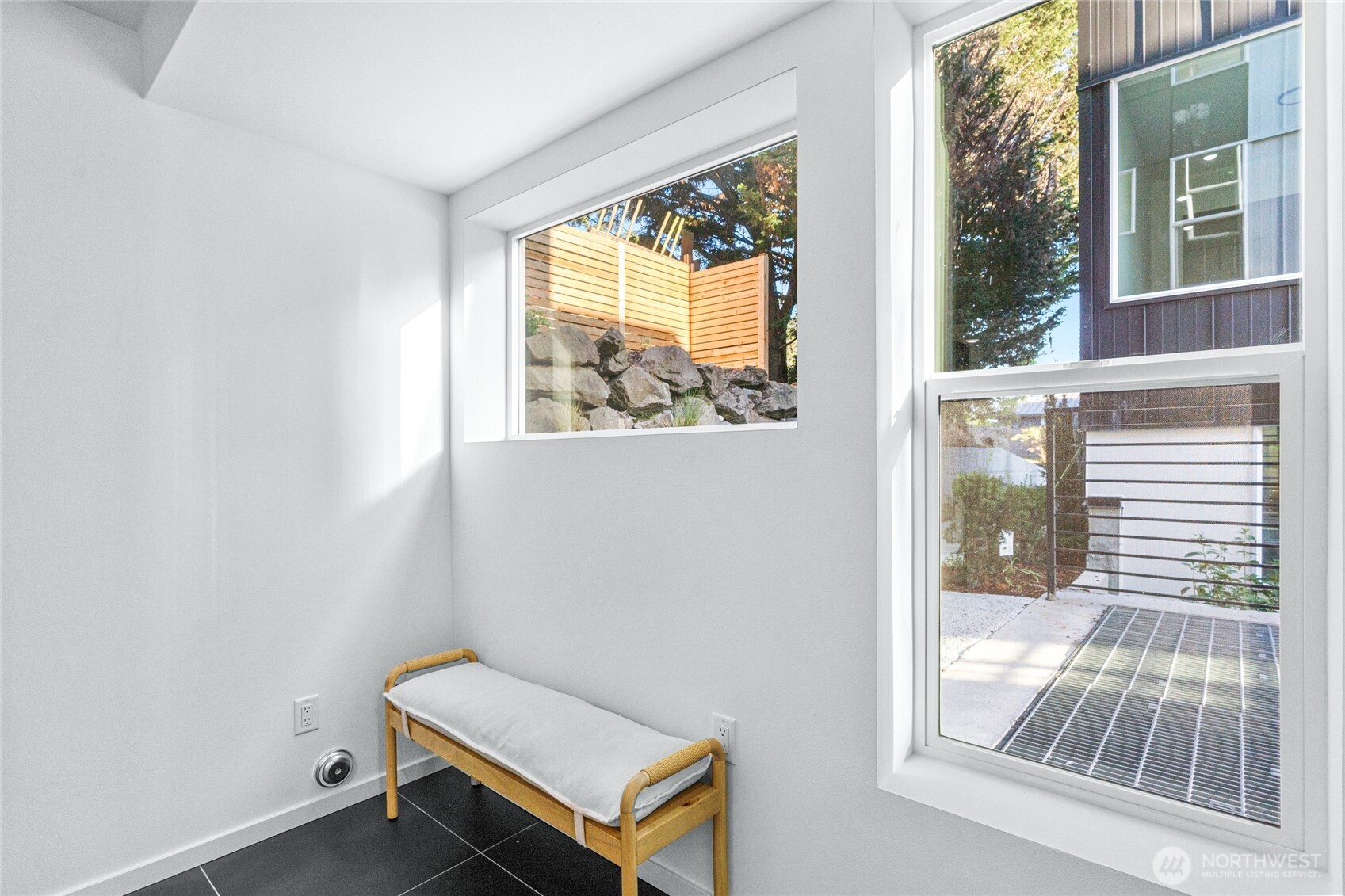 12512 35th Avenue B Property Photo 6