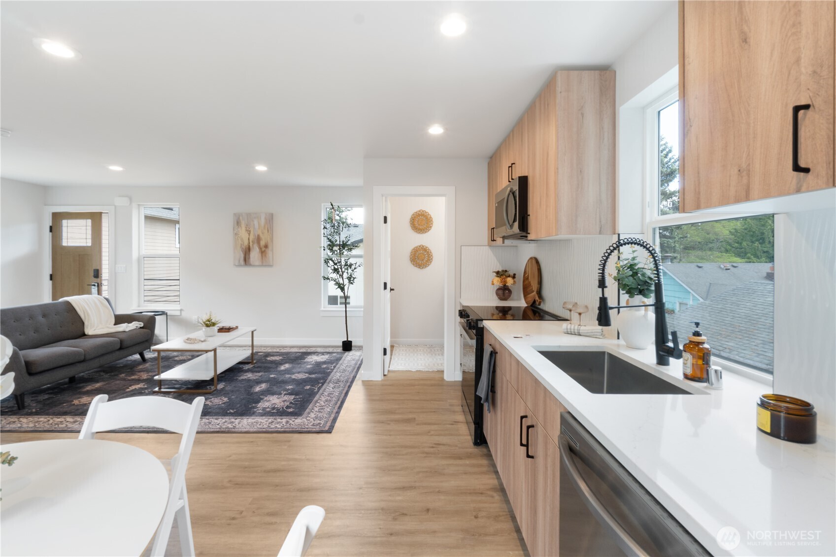 12531 25th Avenue B Property Photo 9