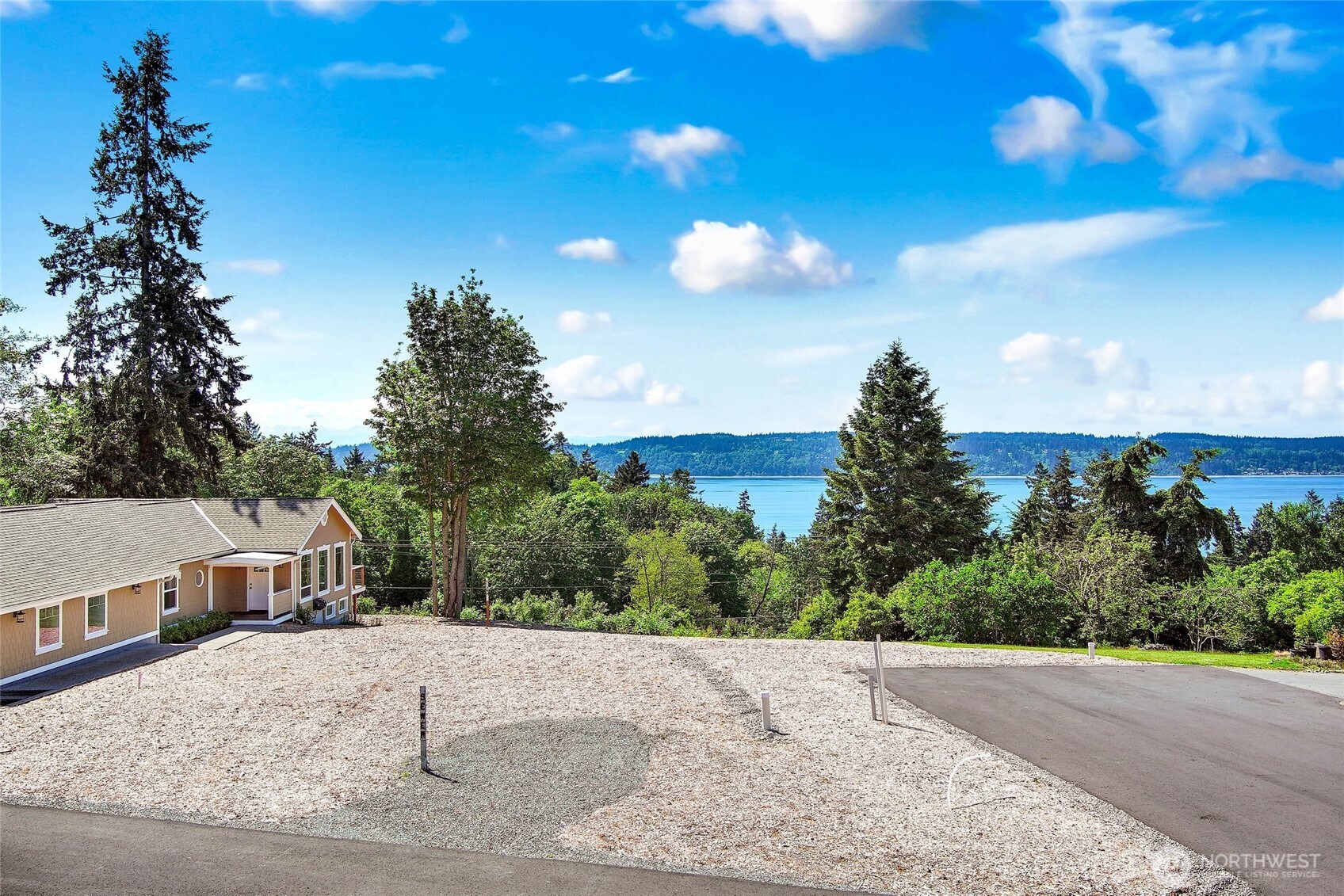 507 11th Street Property Photo 1