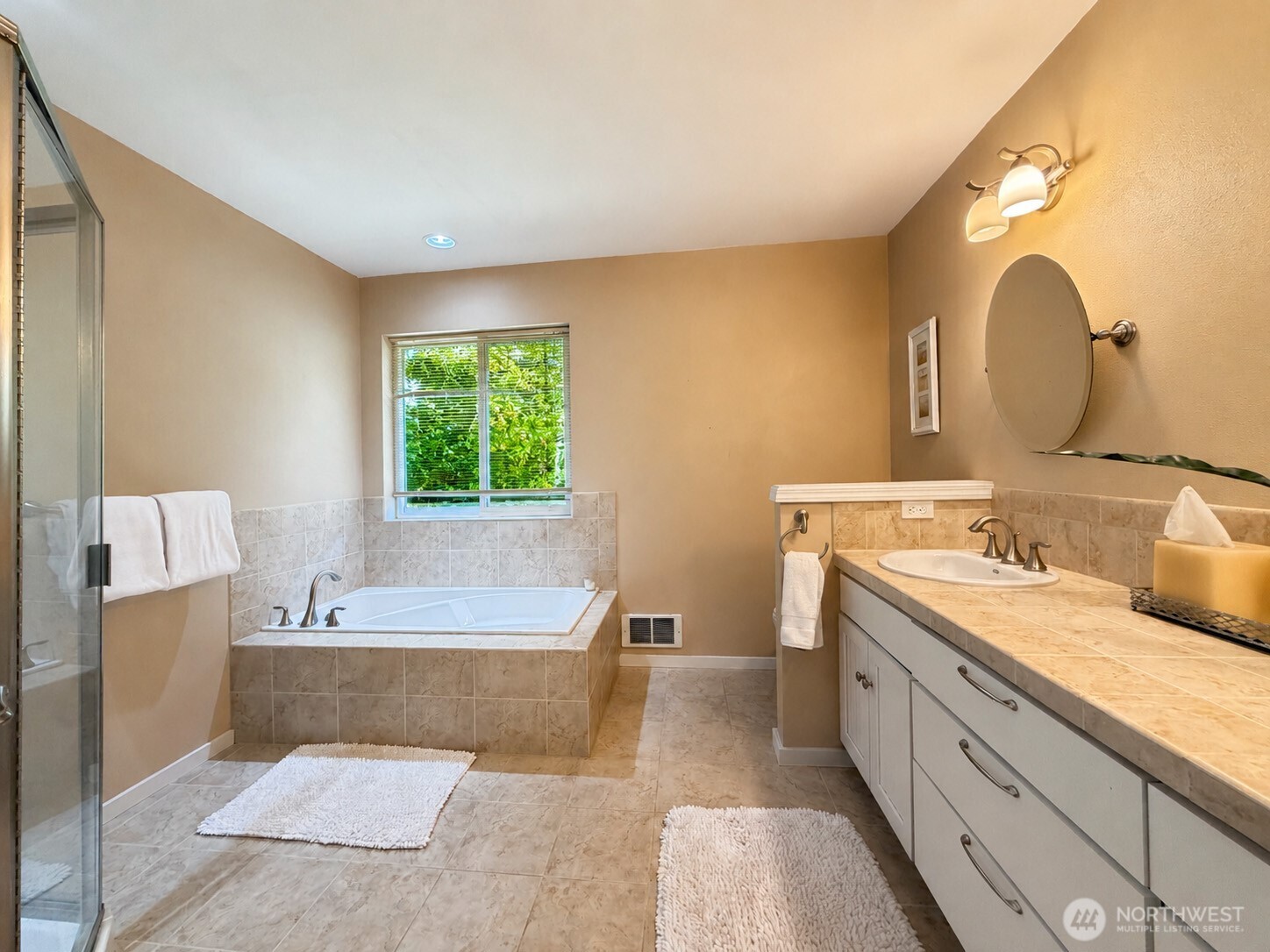 79 G Mukilteo Way Property Photo 28