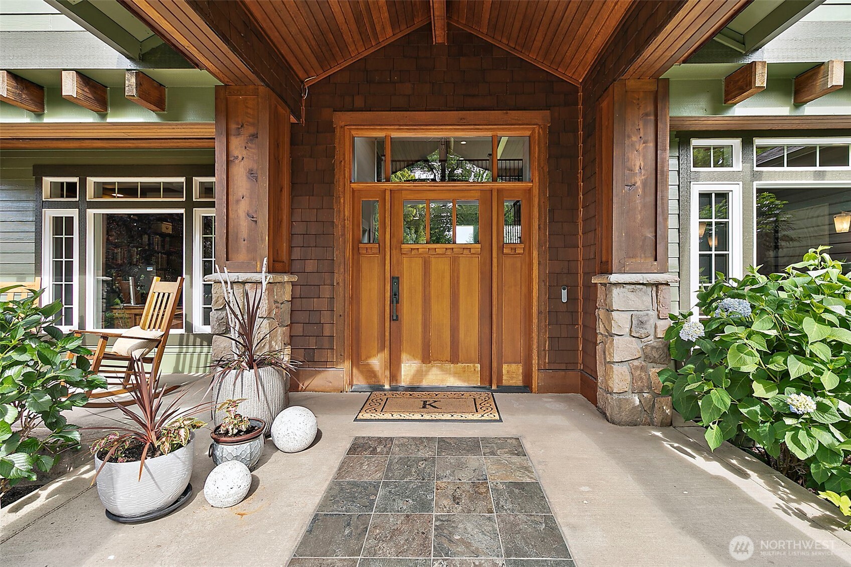 6402 Fairway Place Property Photo 3