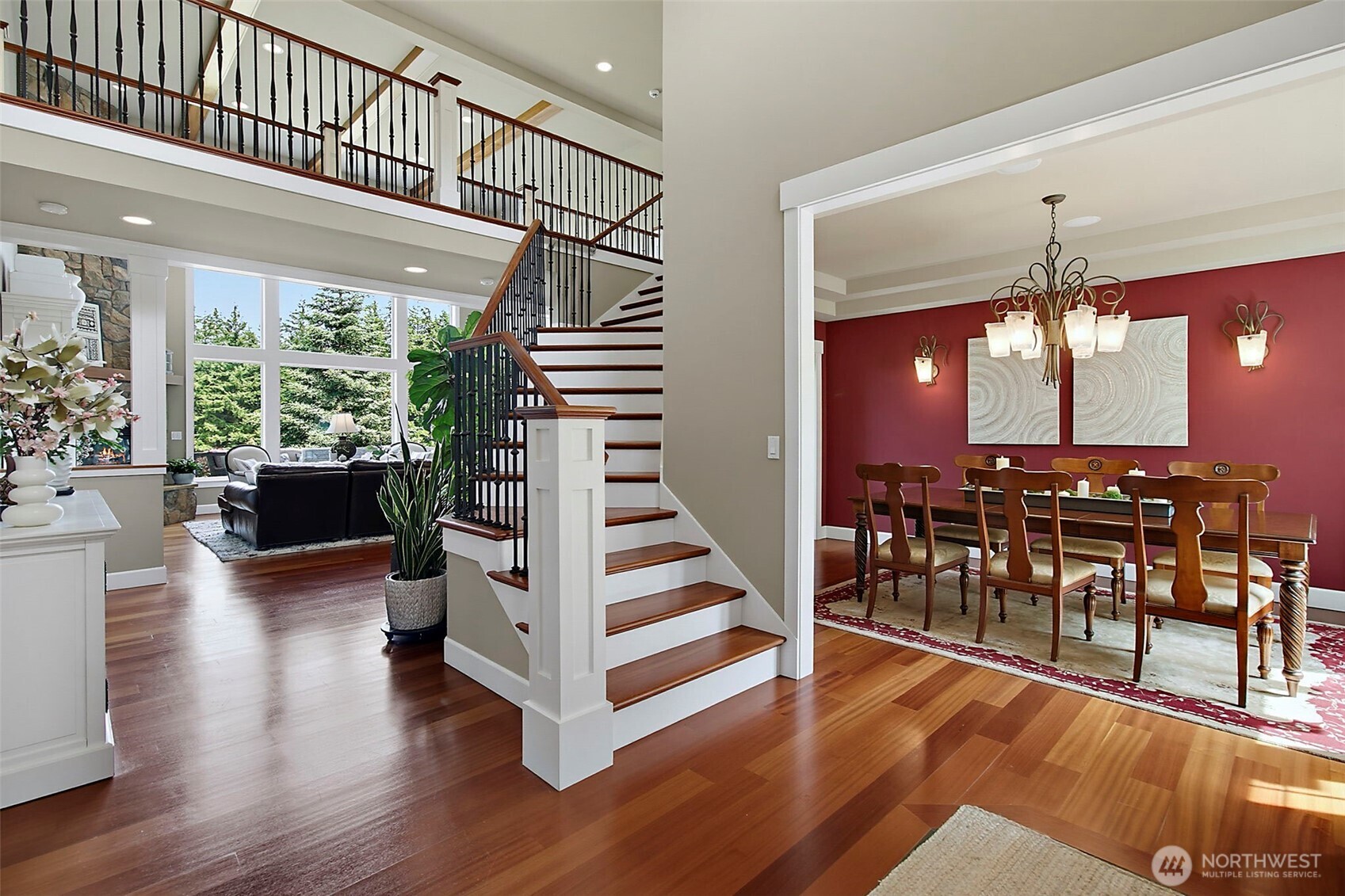 6402 Fairway Place Property Photo 4