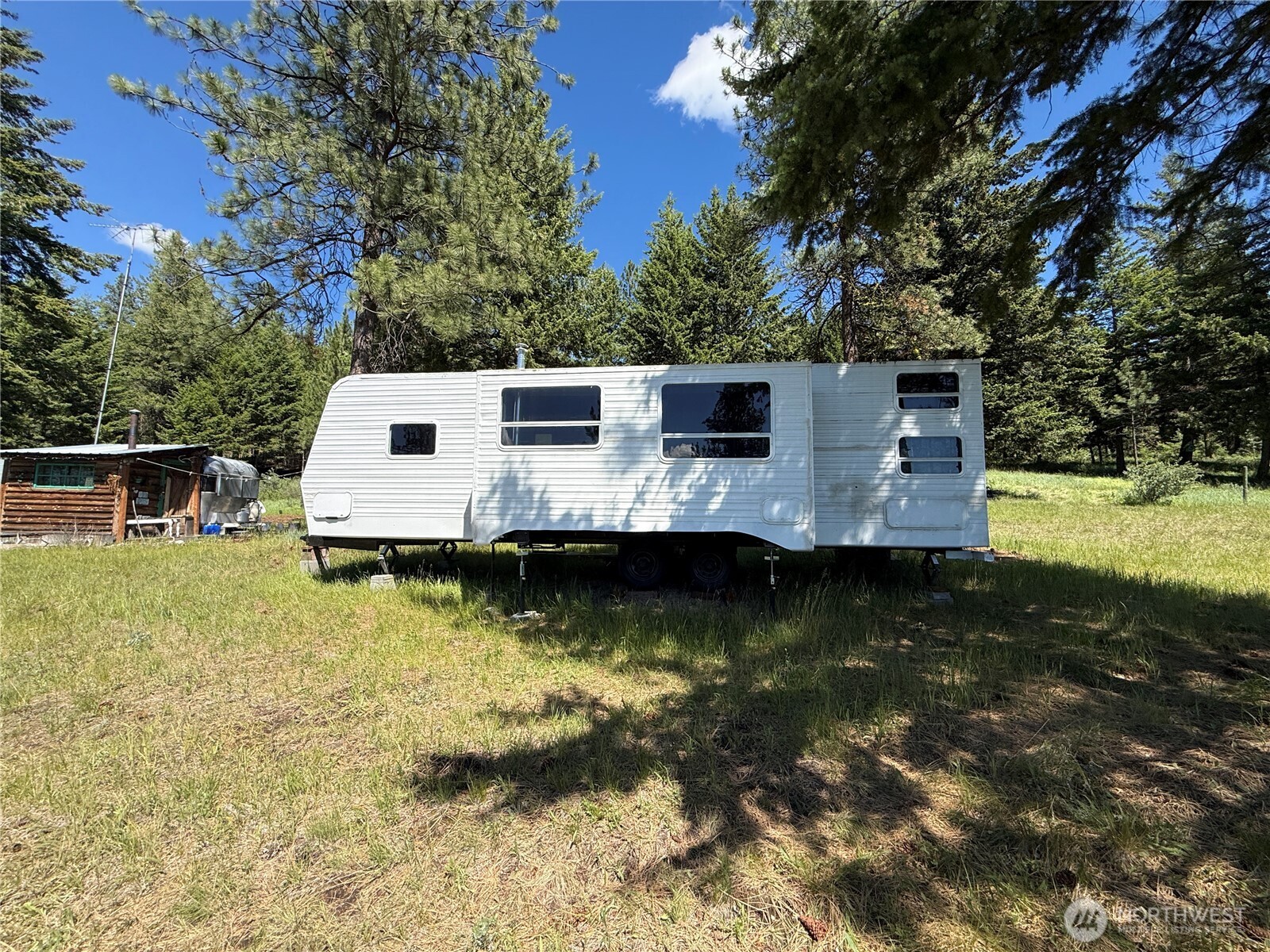 5 Hidden Spring Ranch Road Property Photo 10