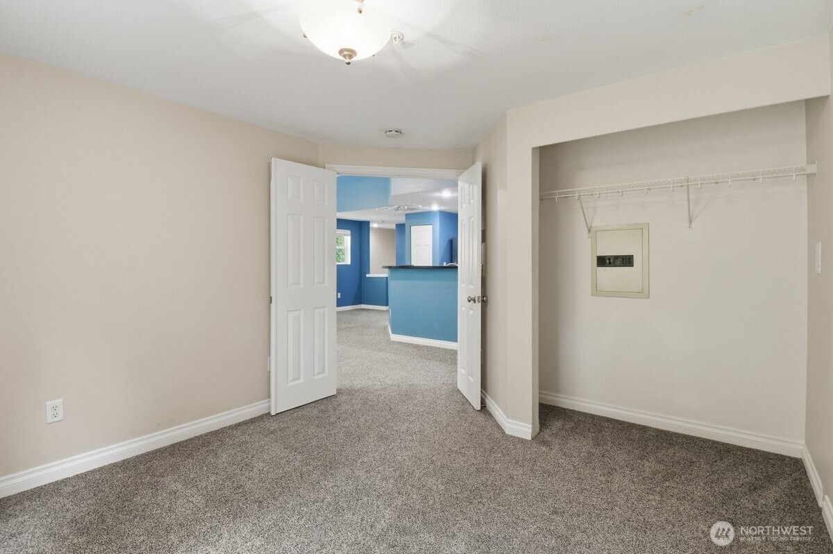 5510 S 234th Place 21-5 Property Photo 12
