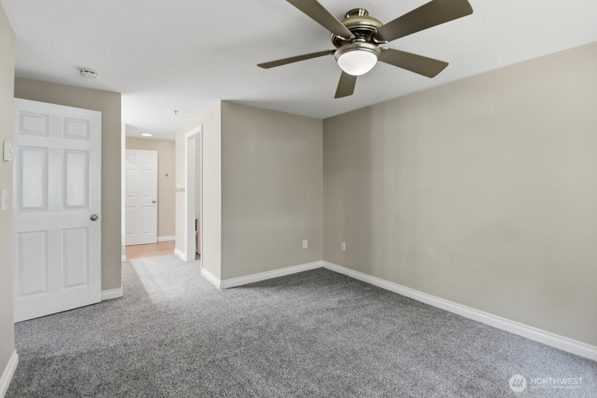 5510 S 234th Place 21-5 Property Photo 16